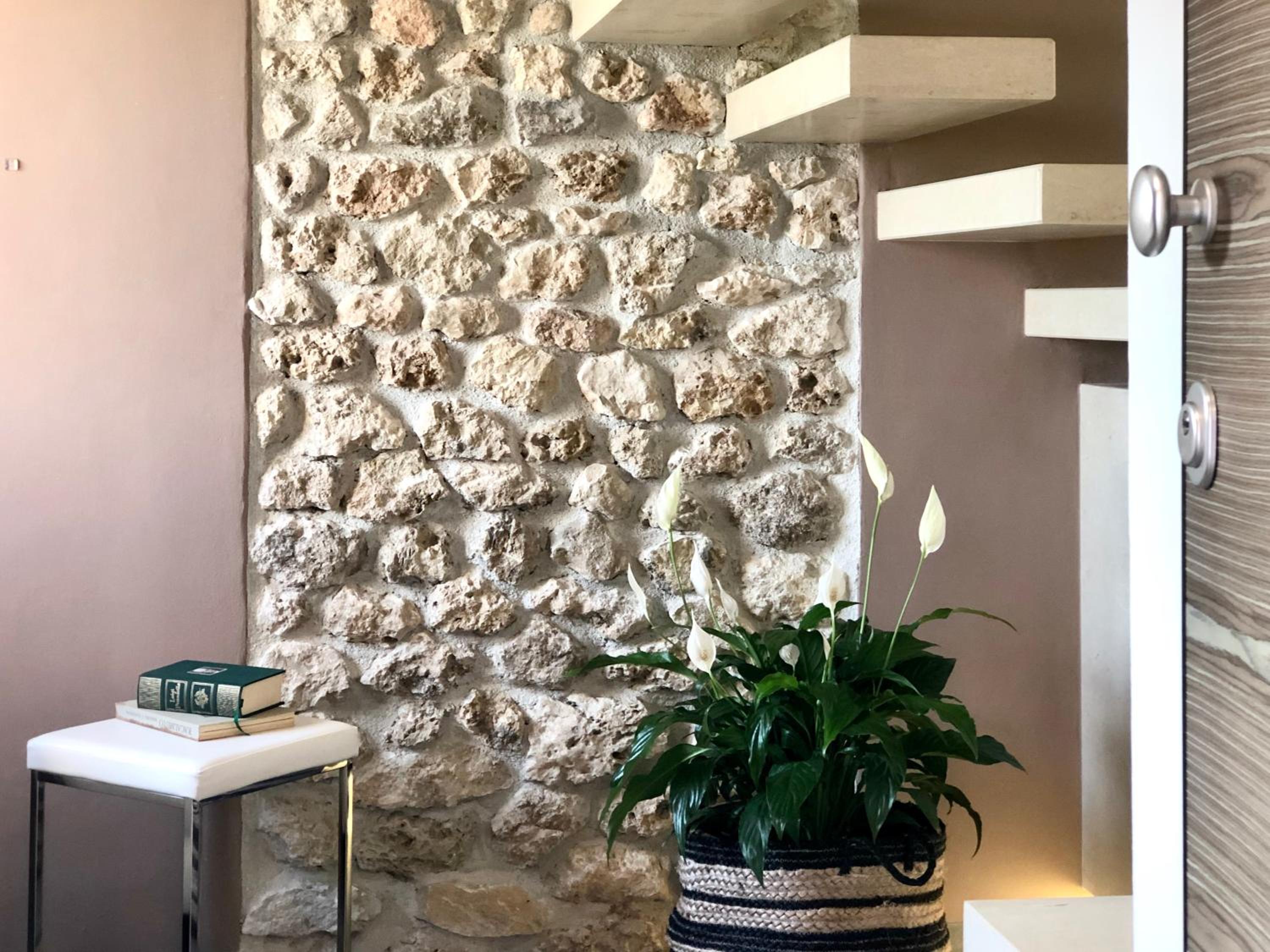 Suite with Terrace - Photo 8