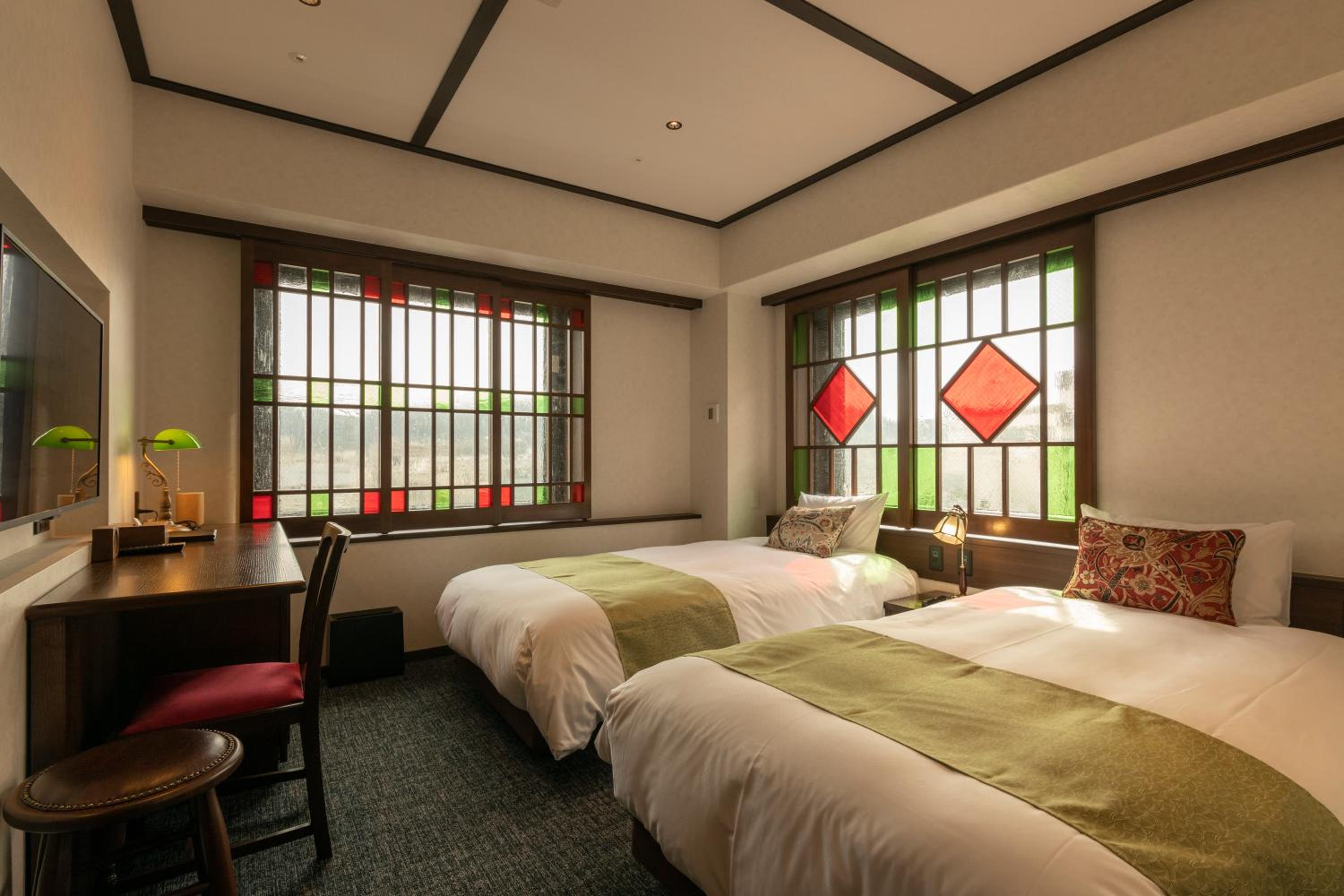 Twin Room - Photo 5