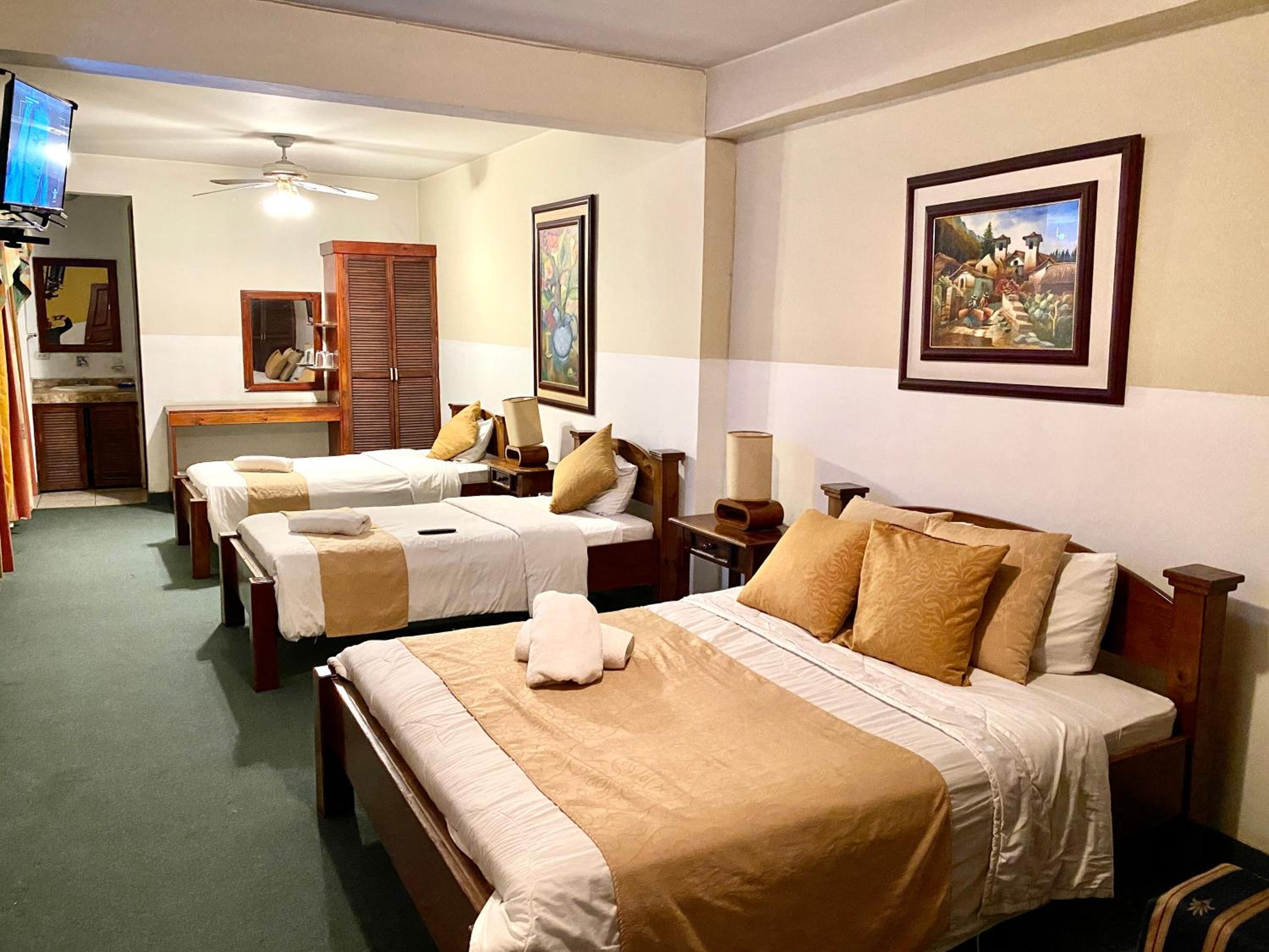 Standard Quadruple Room