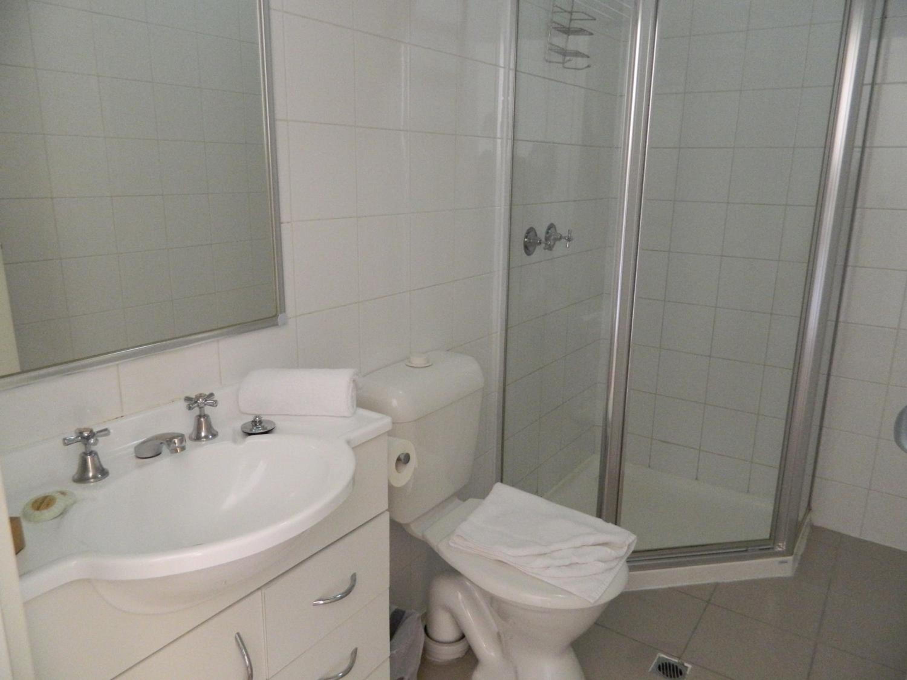 Standard Double Room - Unserviced photo 2