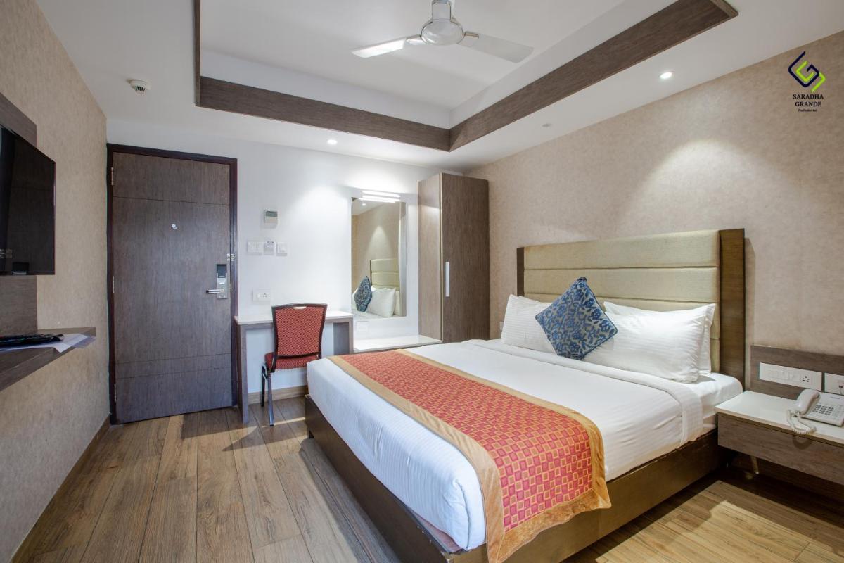 Budget Double Room photo 3