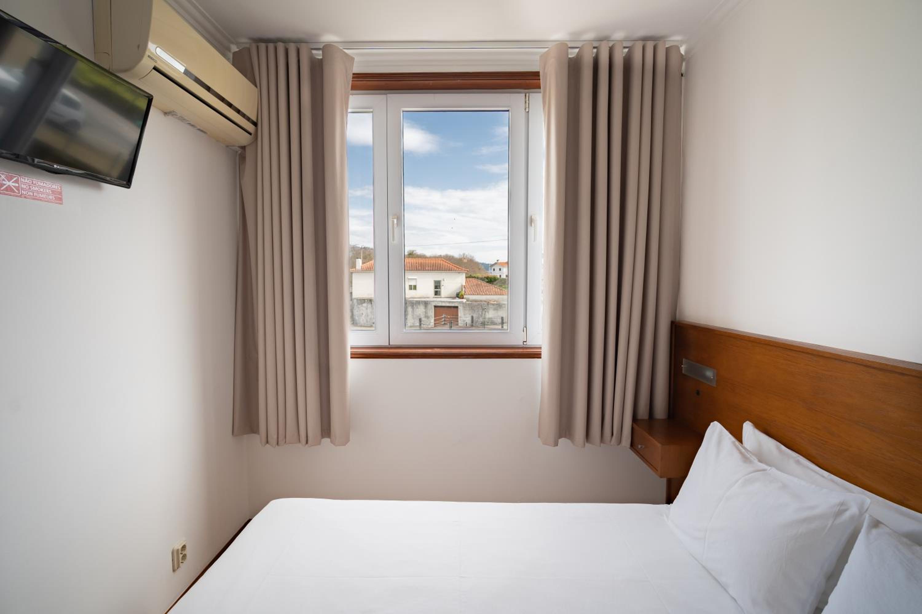 Economy Double Room photo 1