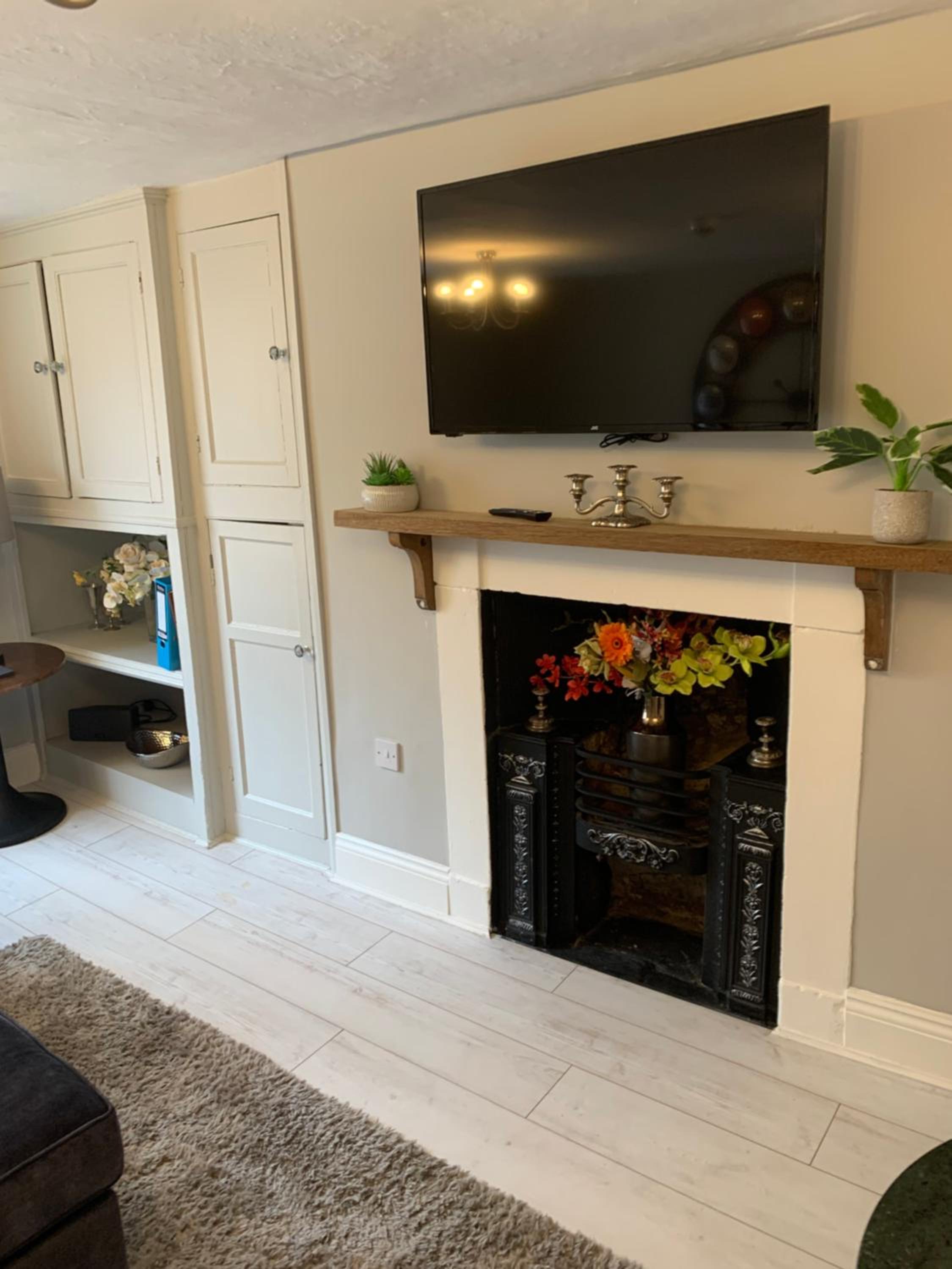 One-Bedroom Apartment - Photo 41