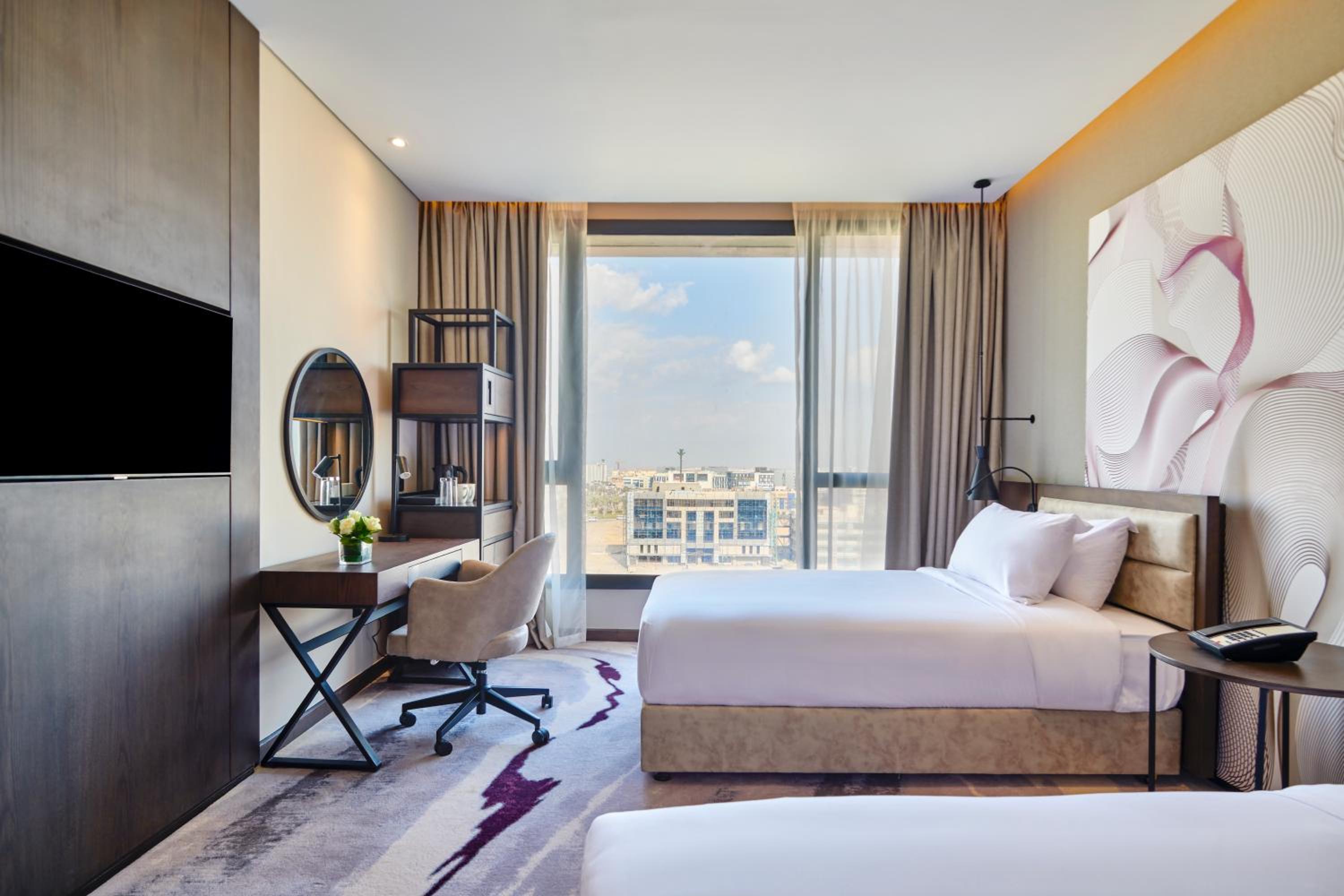 Standard Twin Room - Club Floor (Access to Shopping Plaza) - Photo 4
