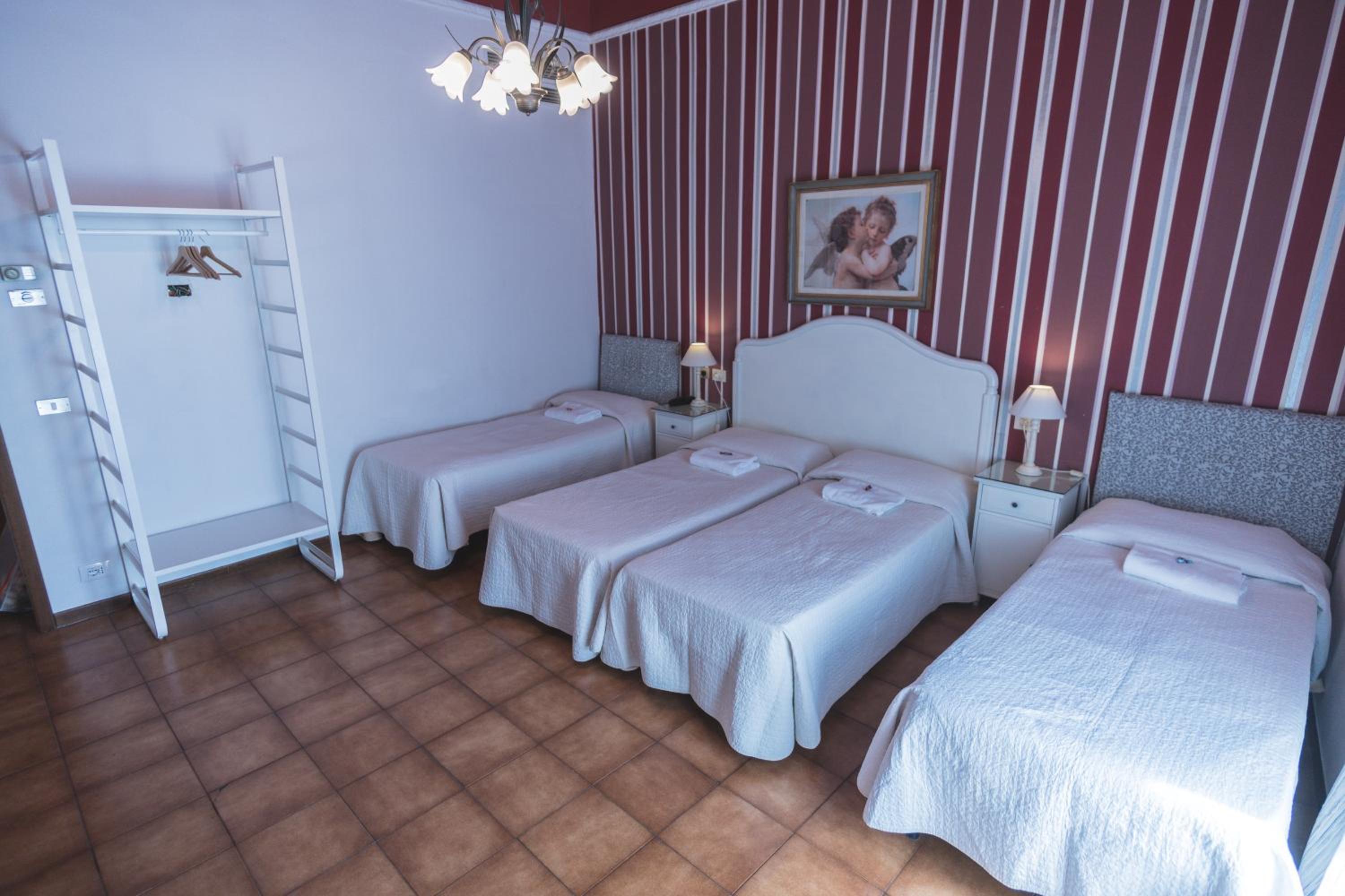 Quadruple Room photo 2