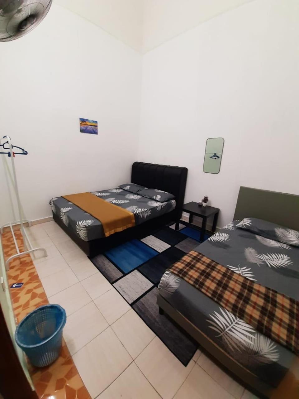 Three-Bedroom House photo 3