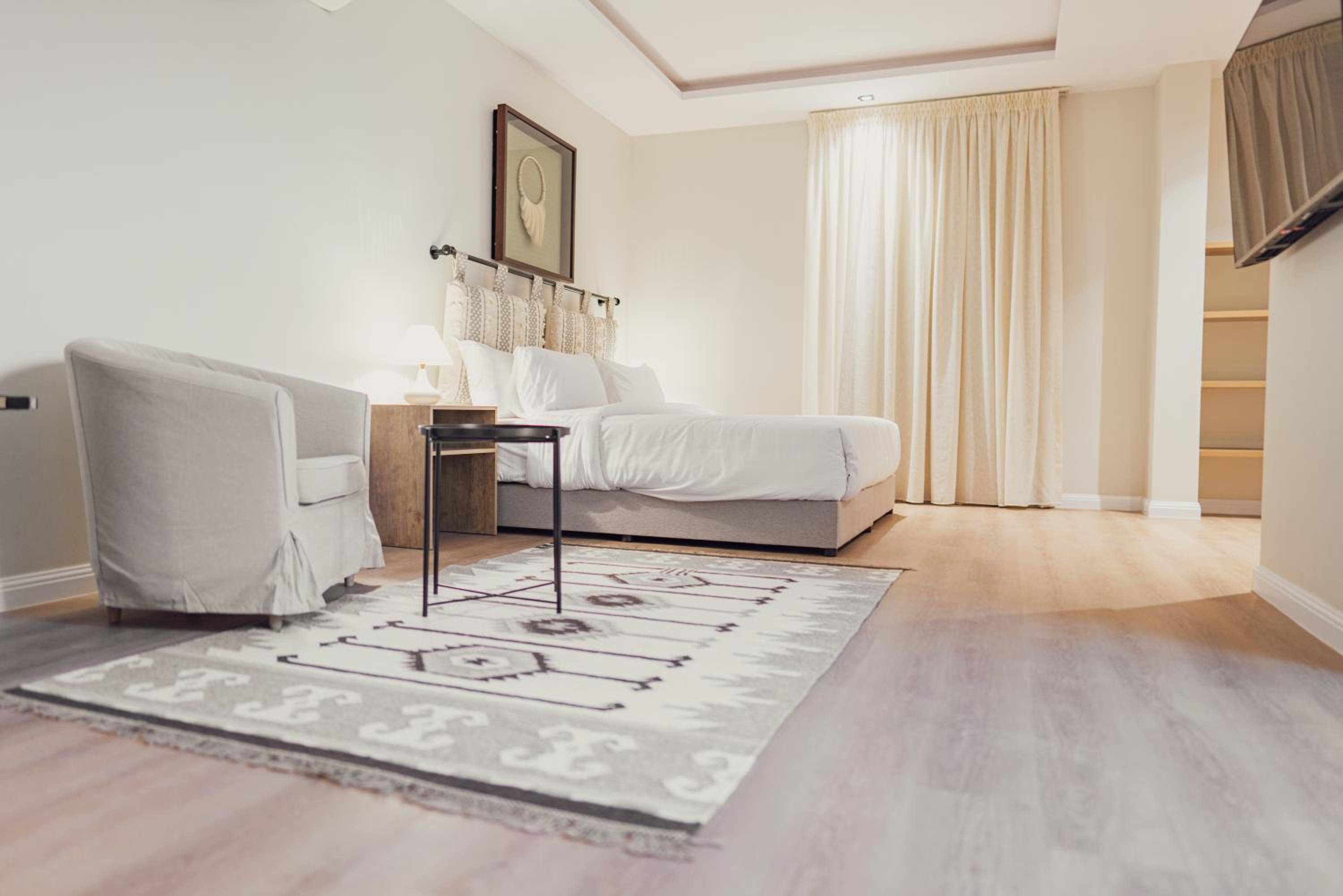 Superior Apartment