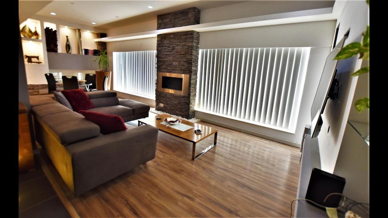 One-Bedroom Apartment - Photo 1