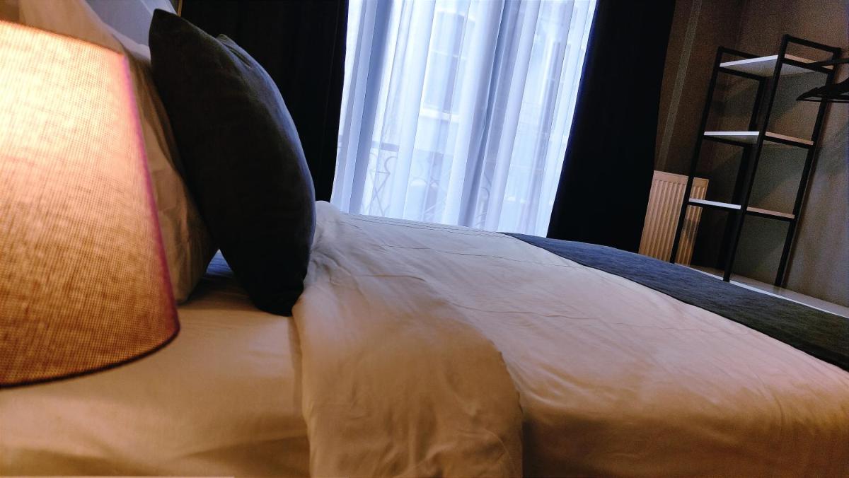 Deluxe Double or Twin Room with Balcony photo 1