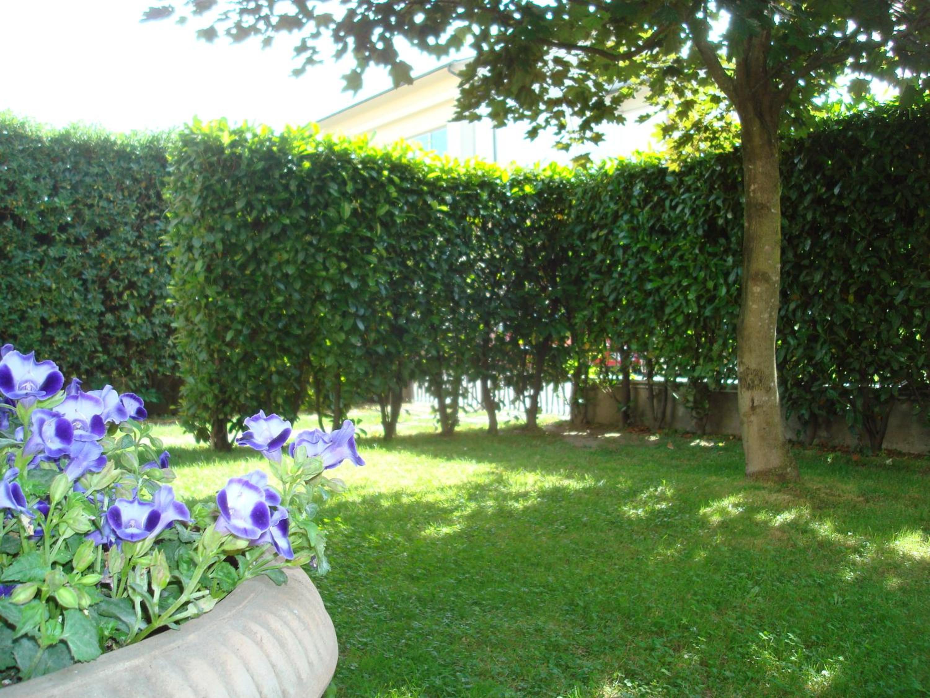 Double Room - Photo 12