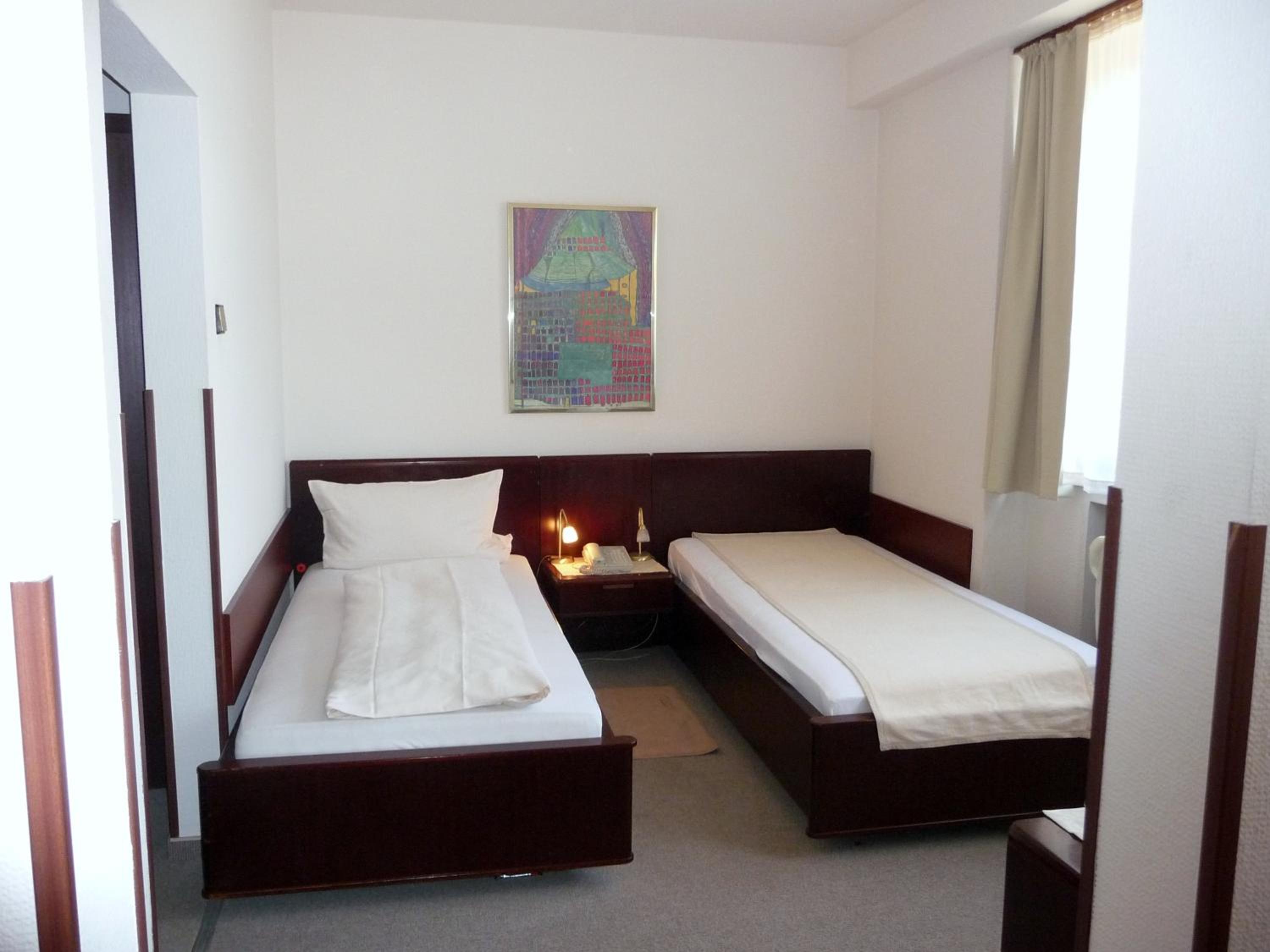 Double Room - Photo 6