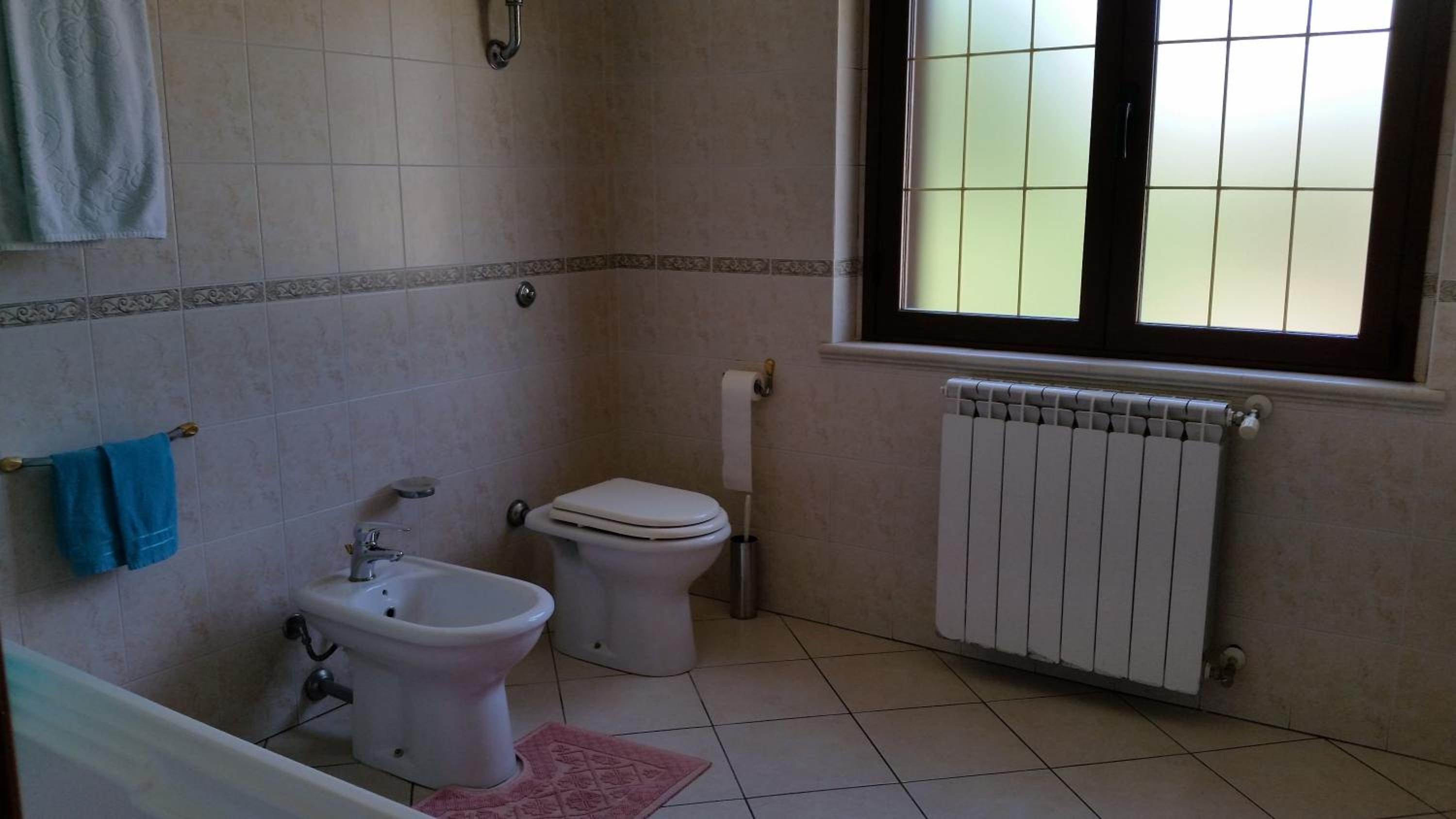 Double or Twin Room with External Bathroom photo 3