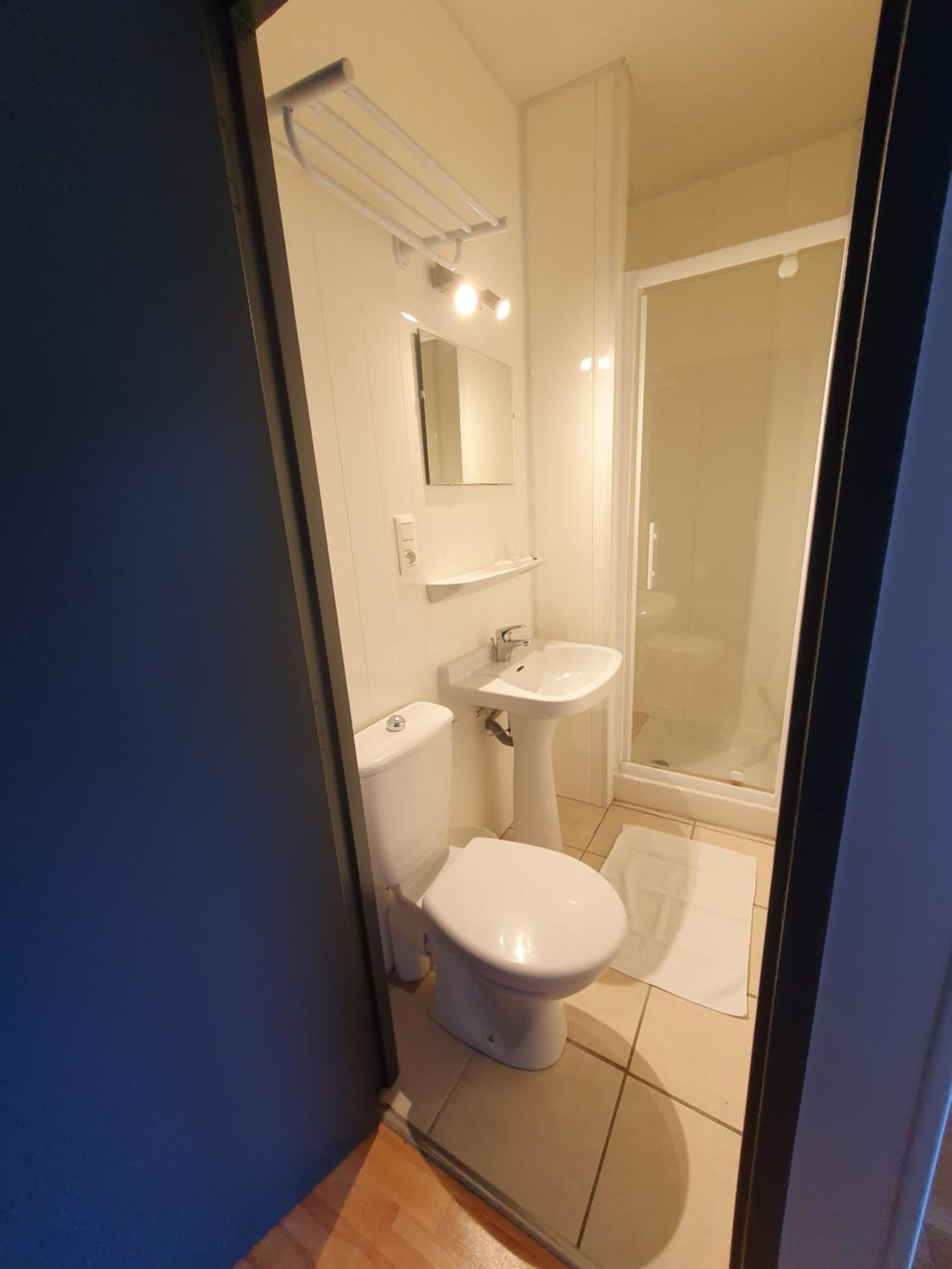 Double Room with Private Bathroom