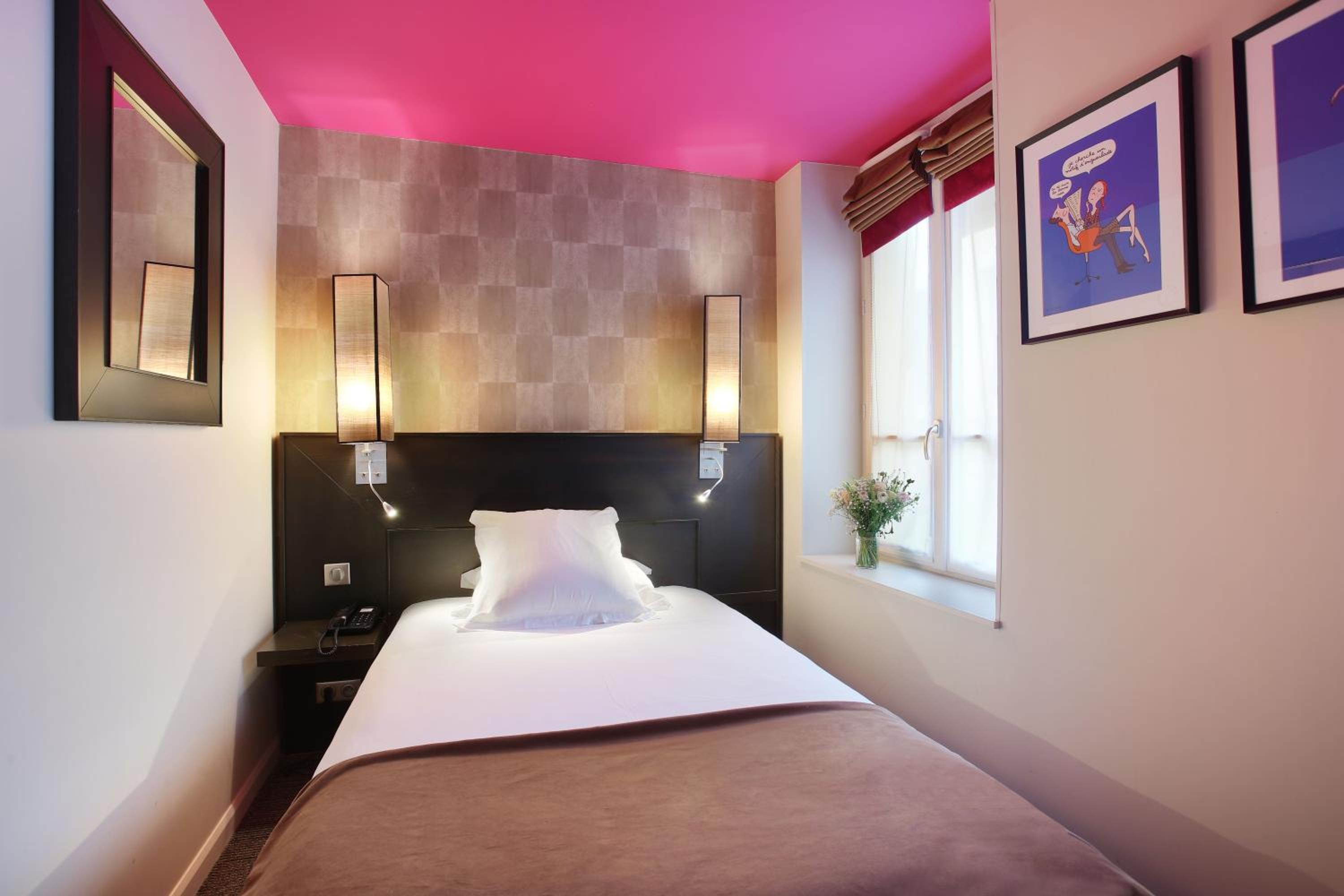 Single Room photo 1