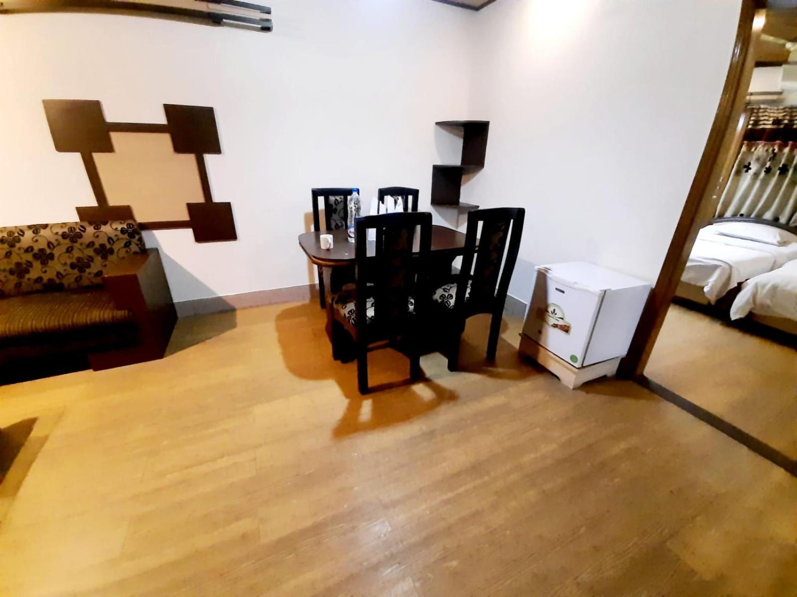 Three-Bedroom Suite photo 2