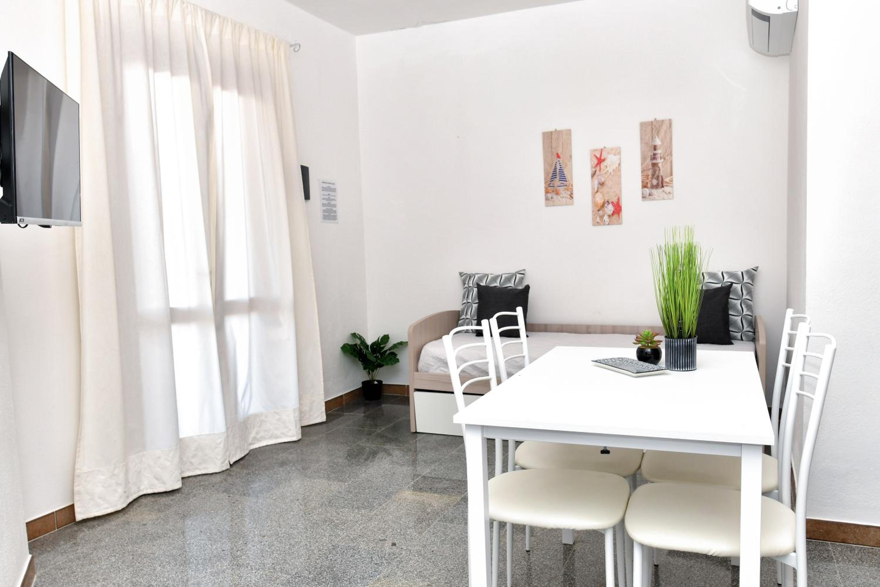 Apartment with Sea View - Photo 1