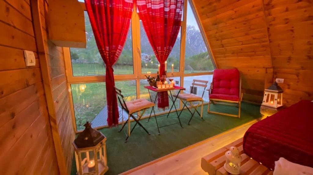 Deluxe Junior Suite photo 1