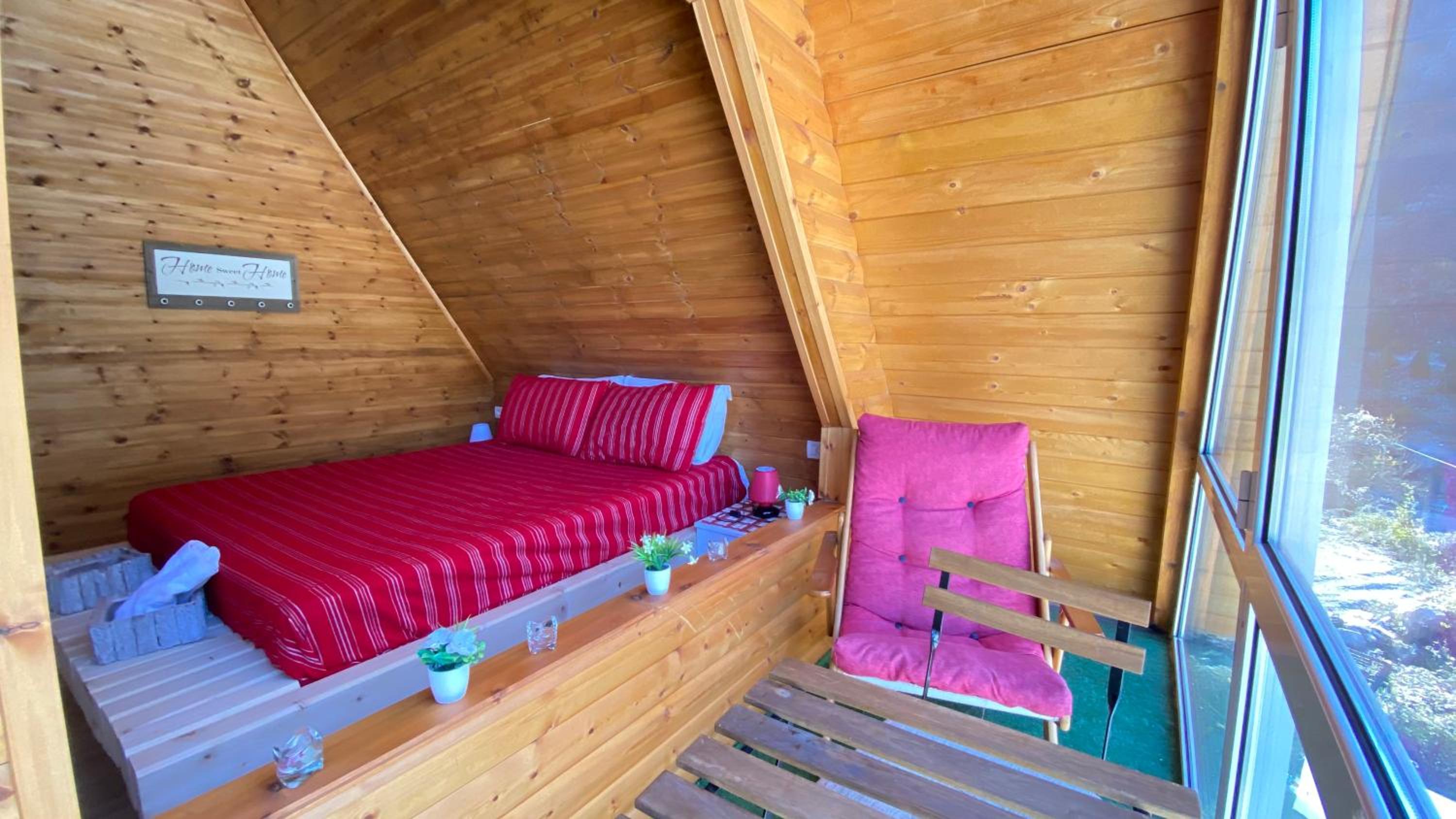 Double Room with Private Bathroom photo 3