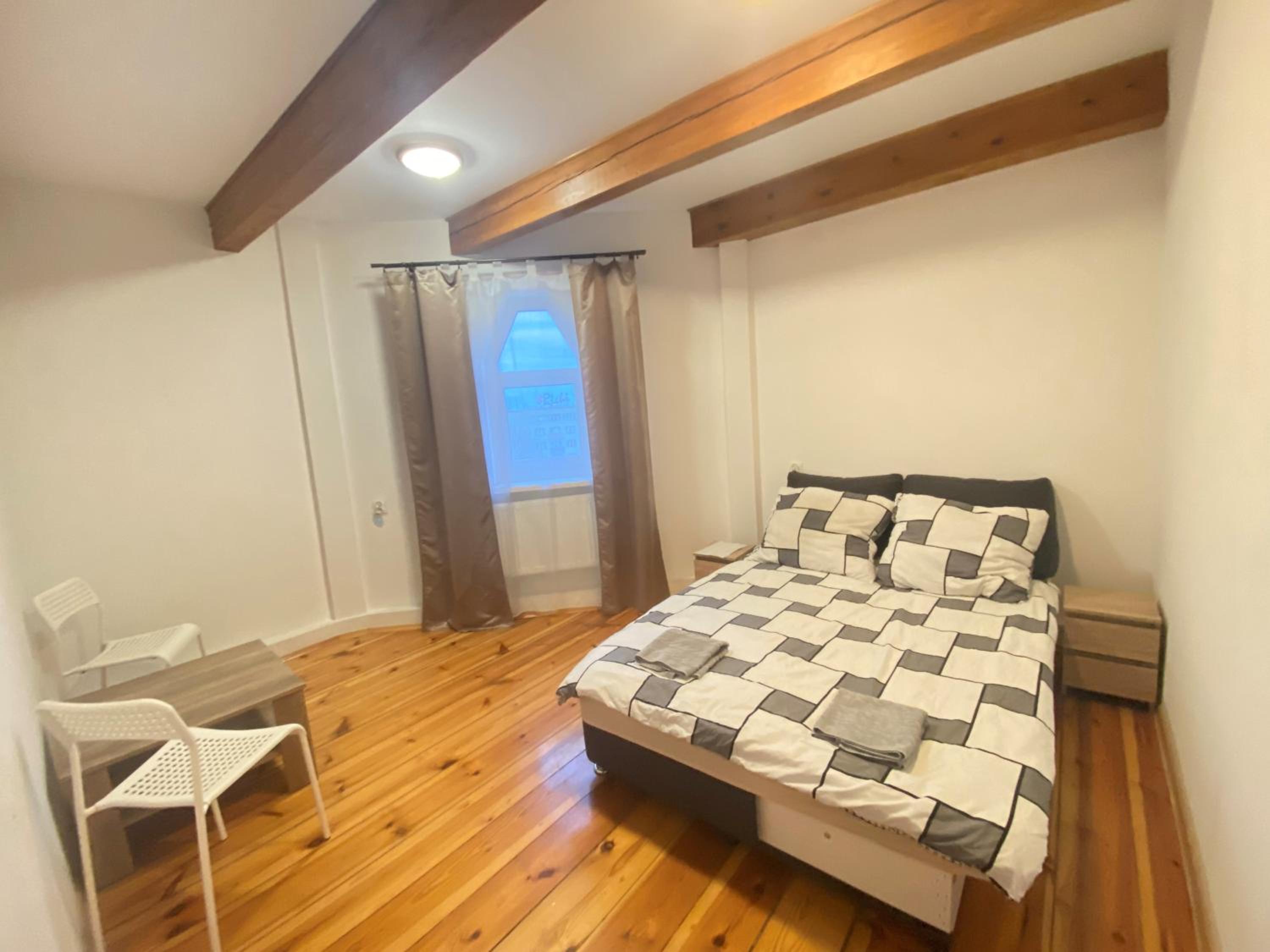 Standard Family Room - Photo 12
