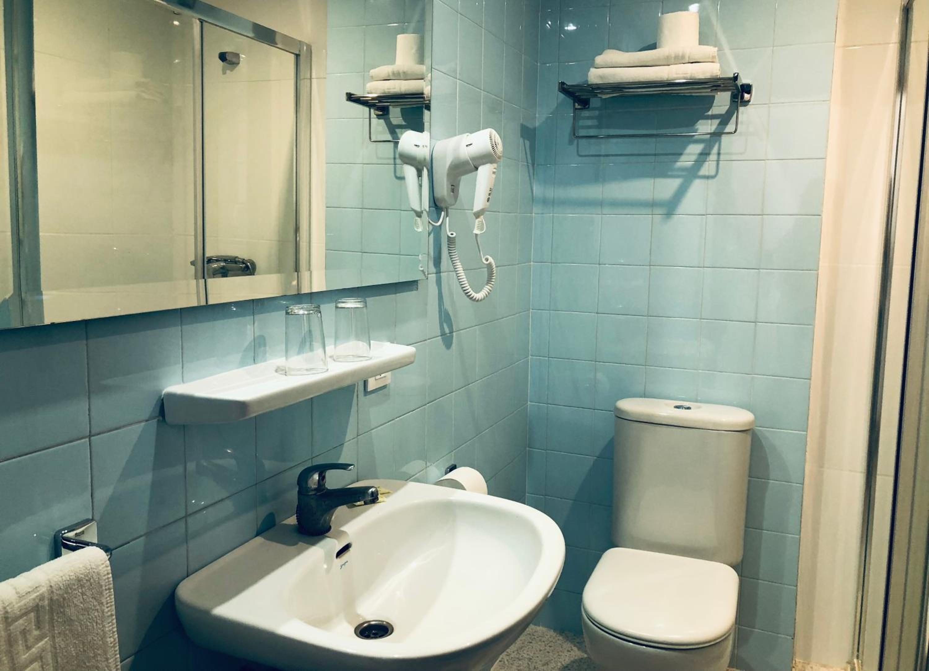 Single Room with Balcony photo 2