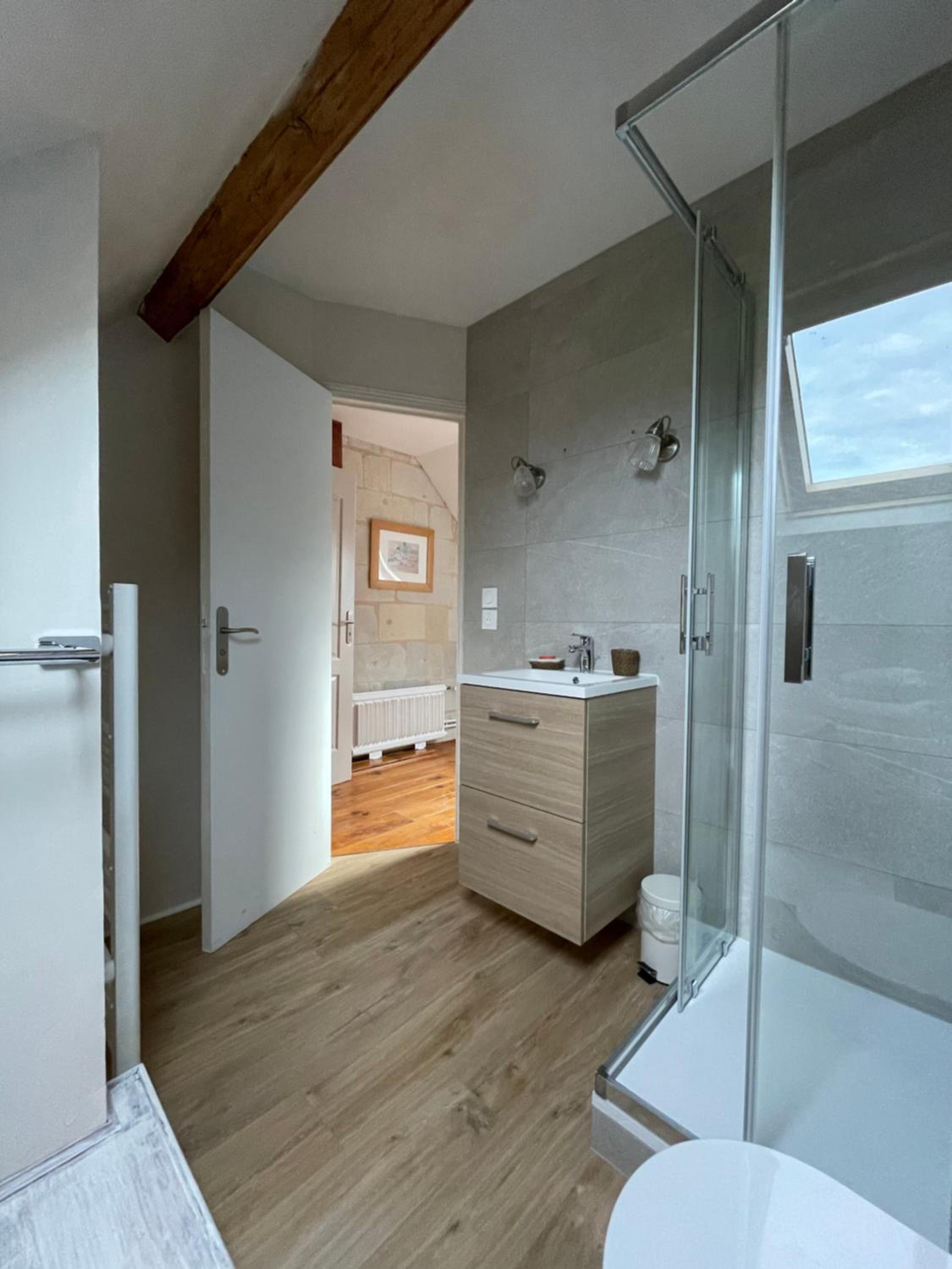 Double Room with Private Bathroom photo 3