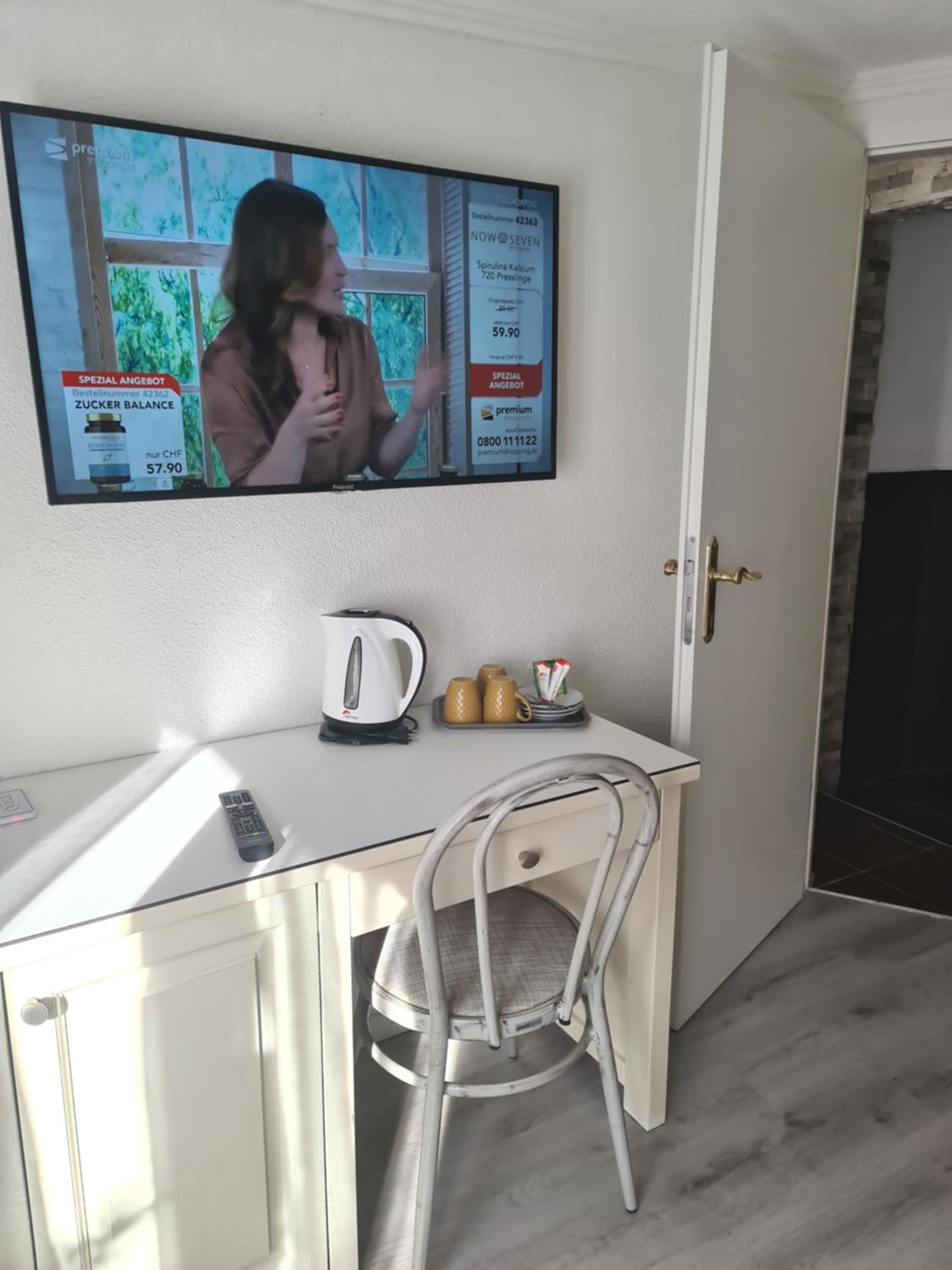 Standard Family Room - Photo 2