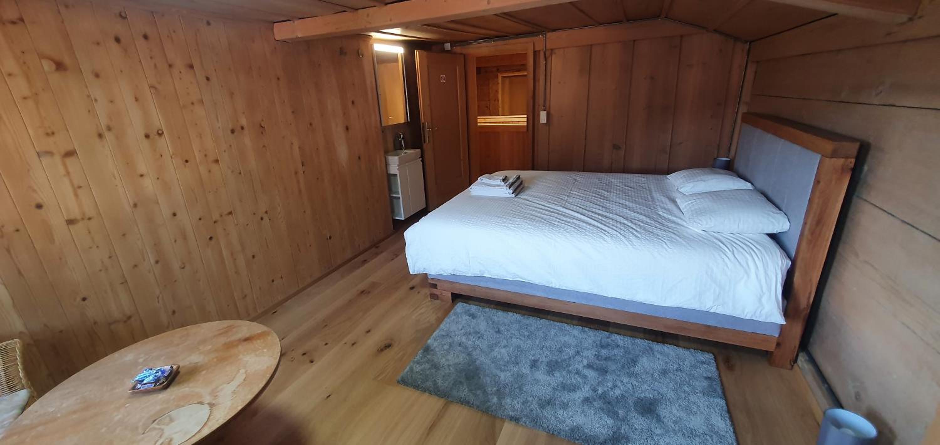 Double or Twin Room with Mountain View - Photo 1