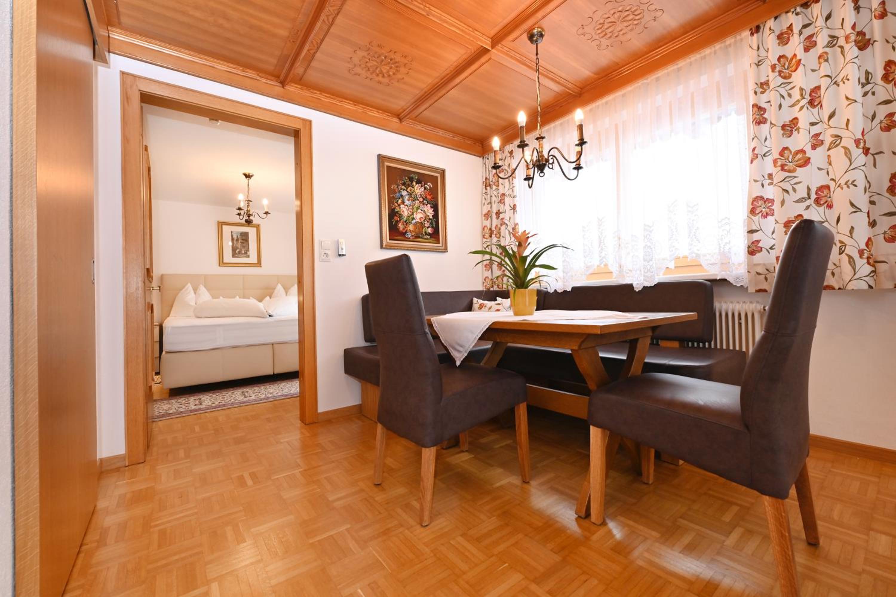 Apartment with Terrace photo 3