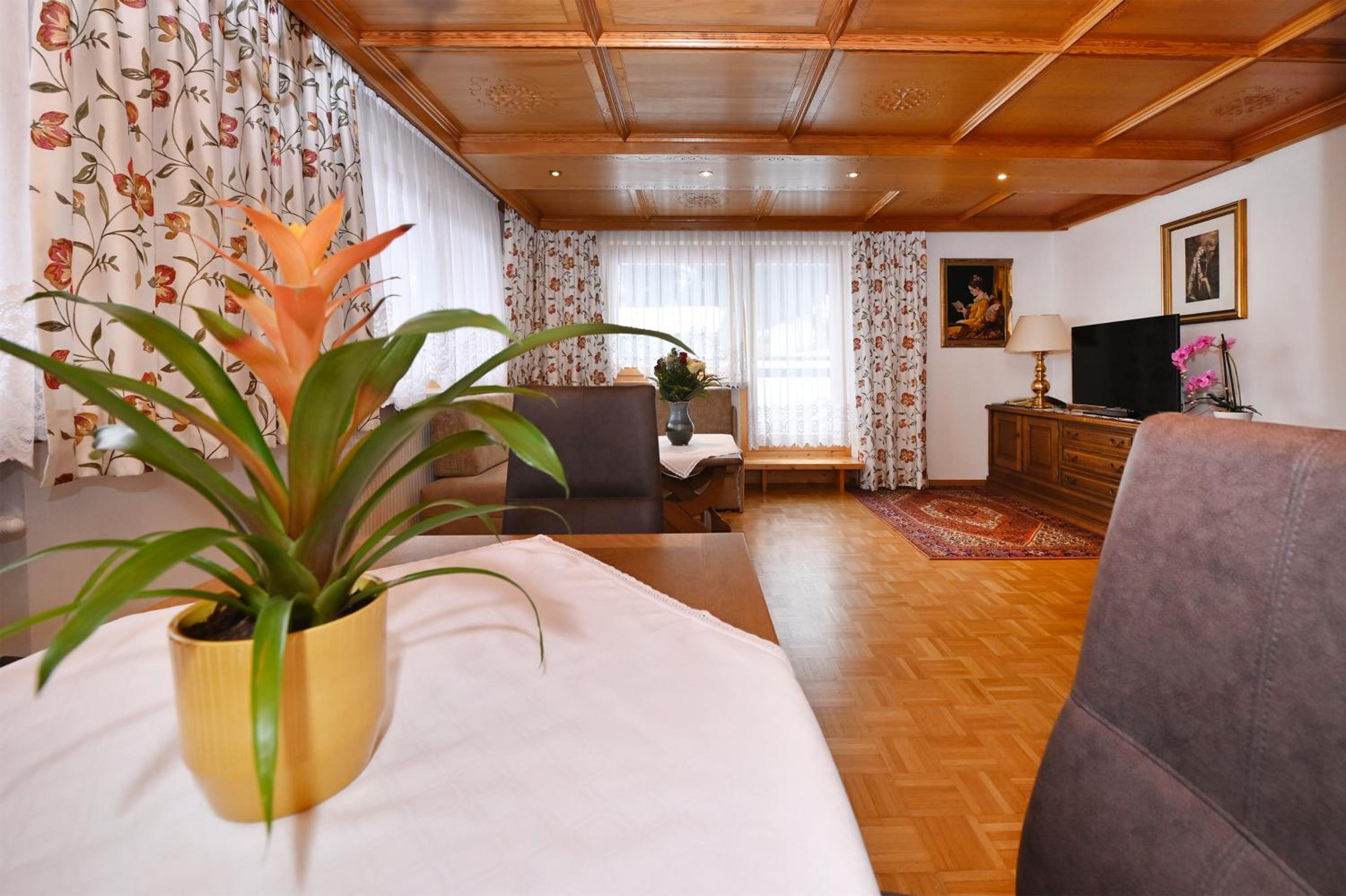 Apartment with Terrace photo 2