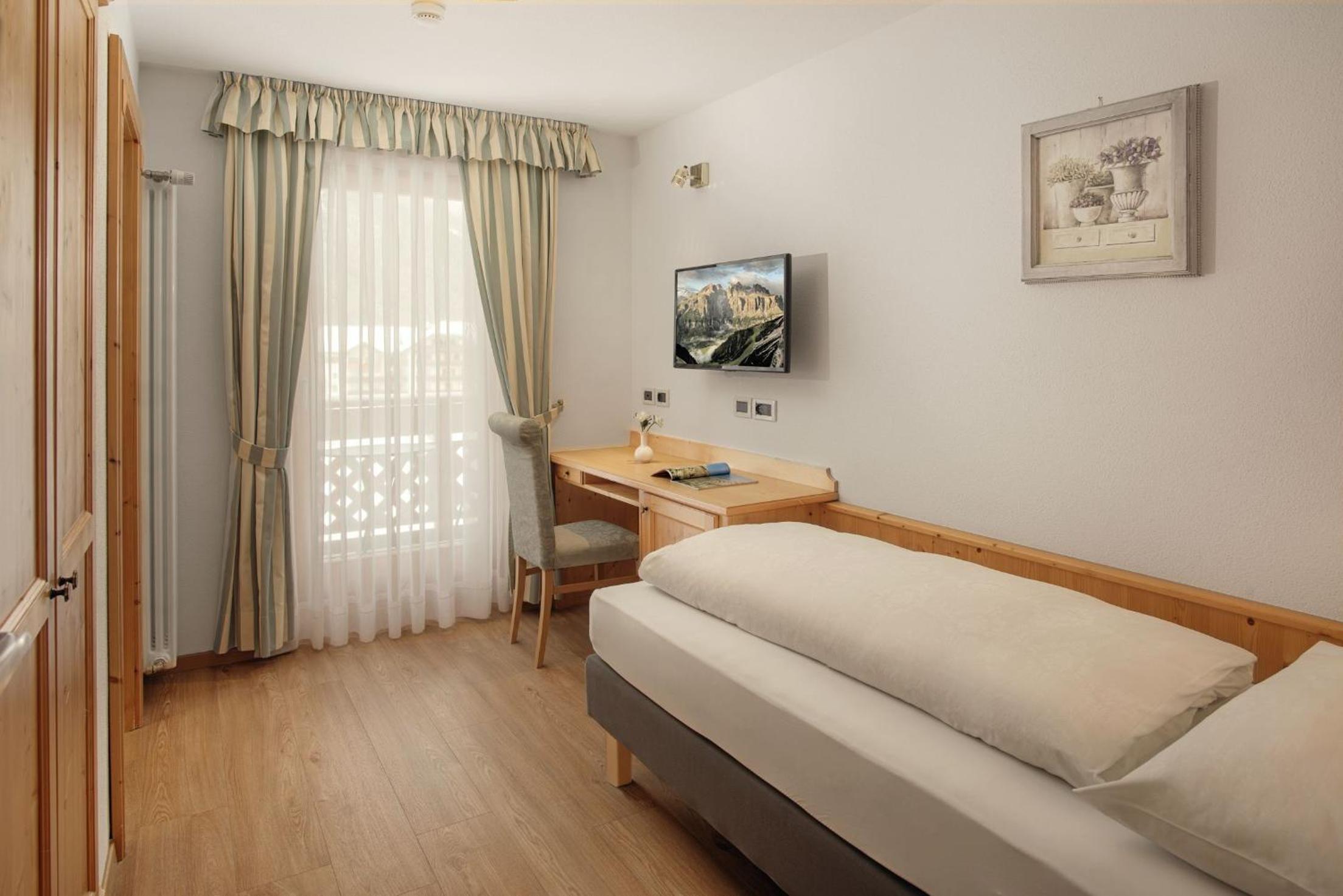 Single Room with Balcony