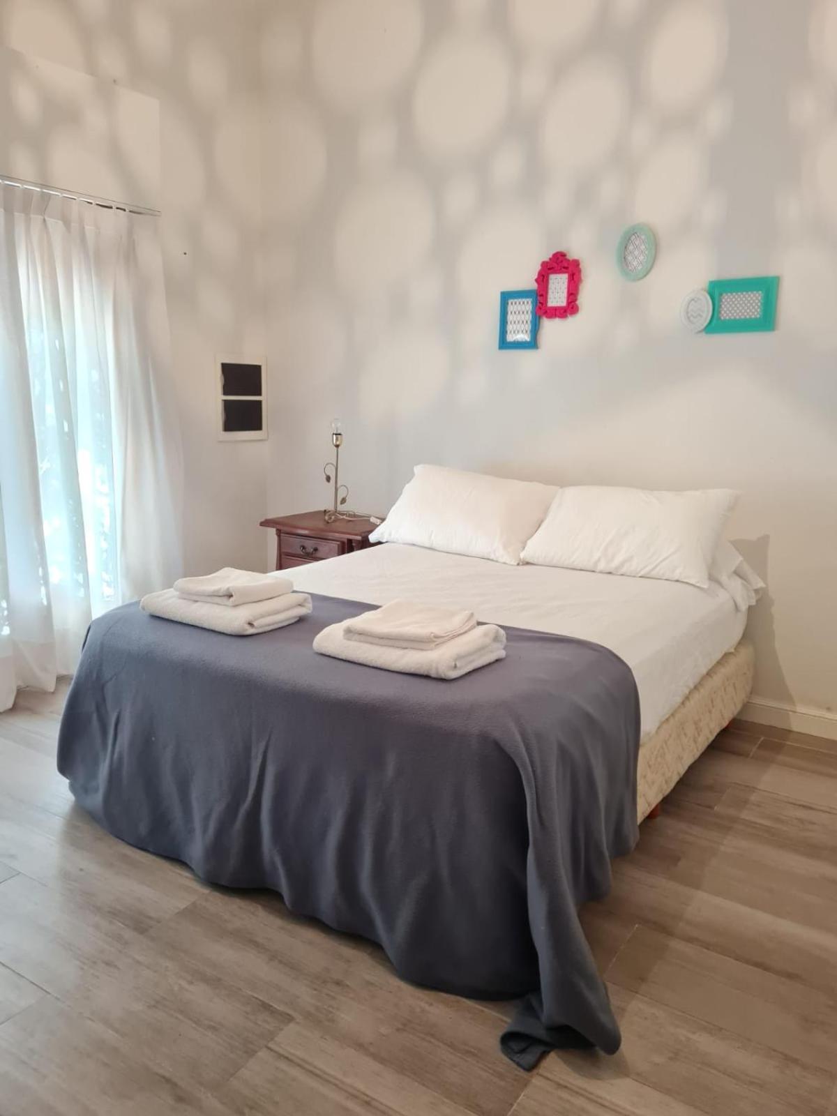 Two-Bedroom House photo 2