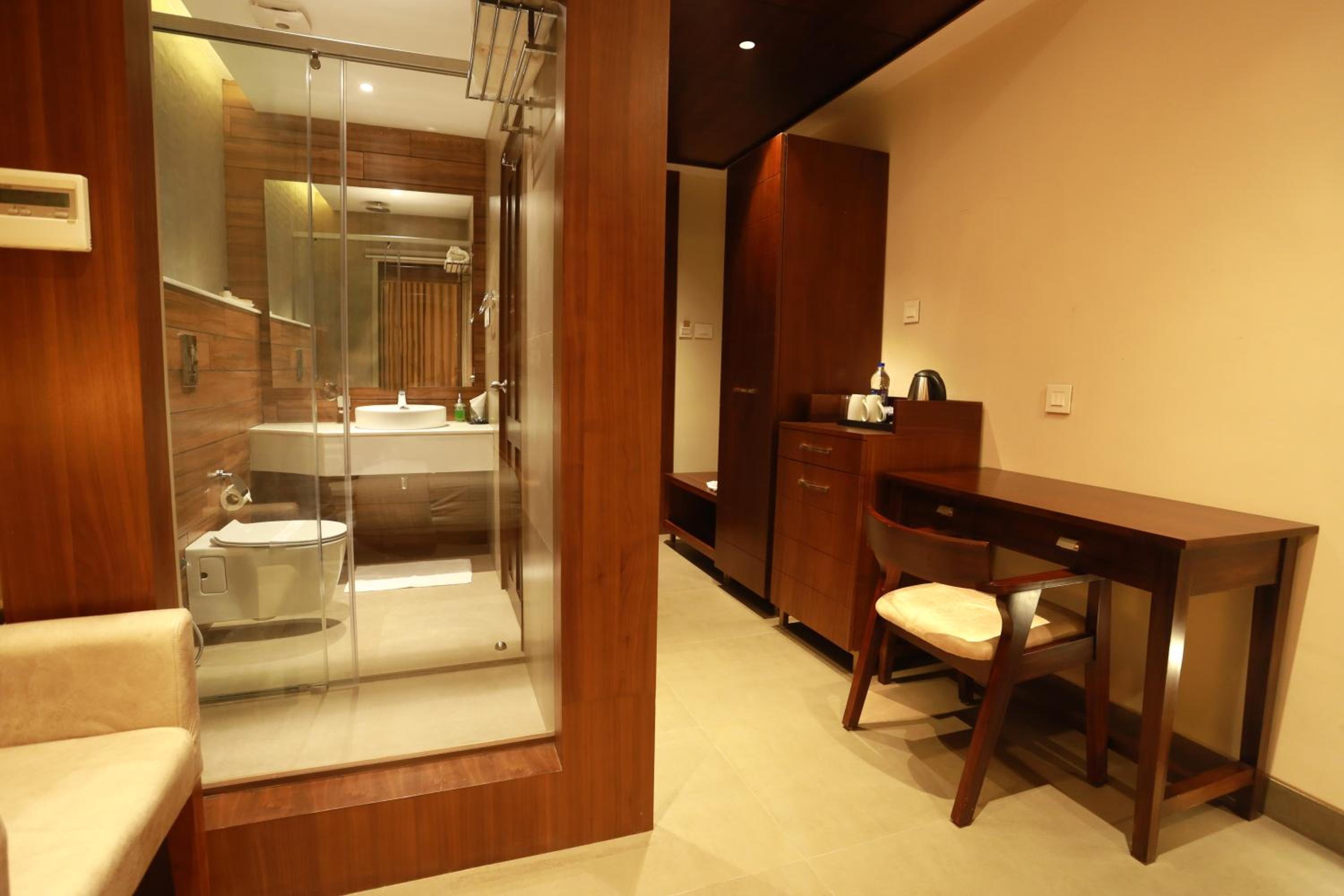 Club Suite - Photo 1