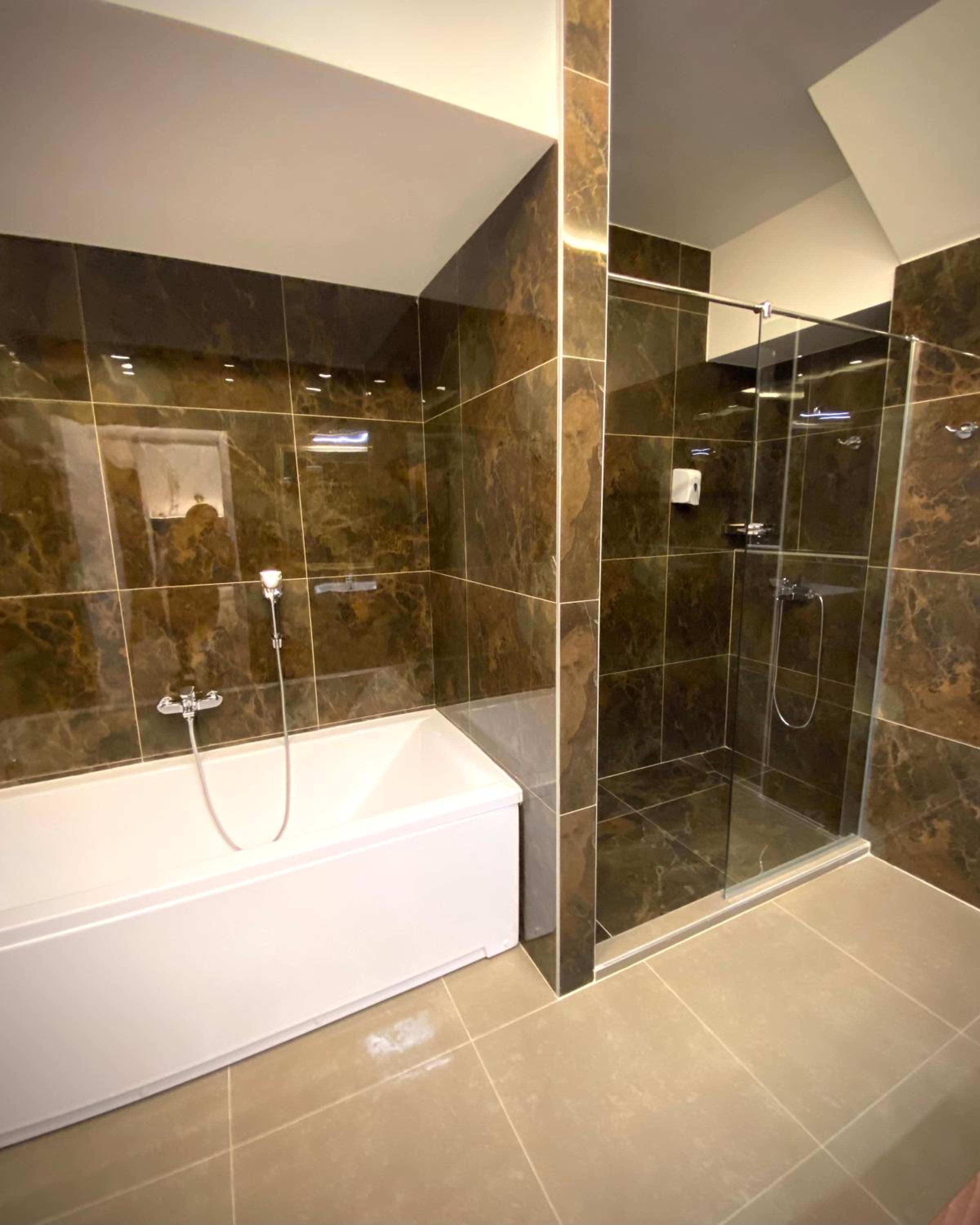 Junior Suite - Photo 16