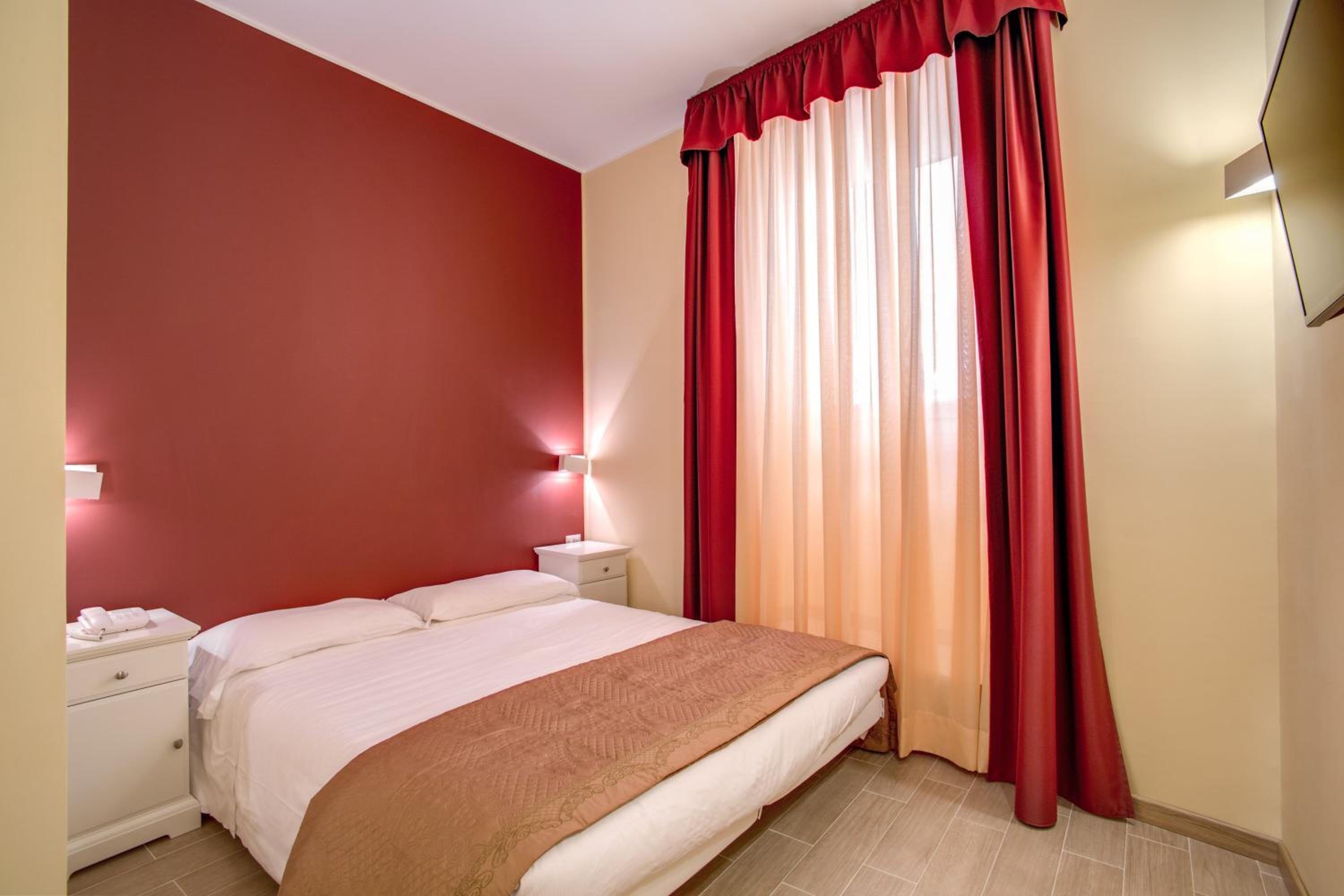 Double or Twin Room with Extra Bed photo 1