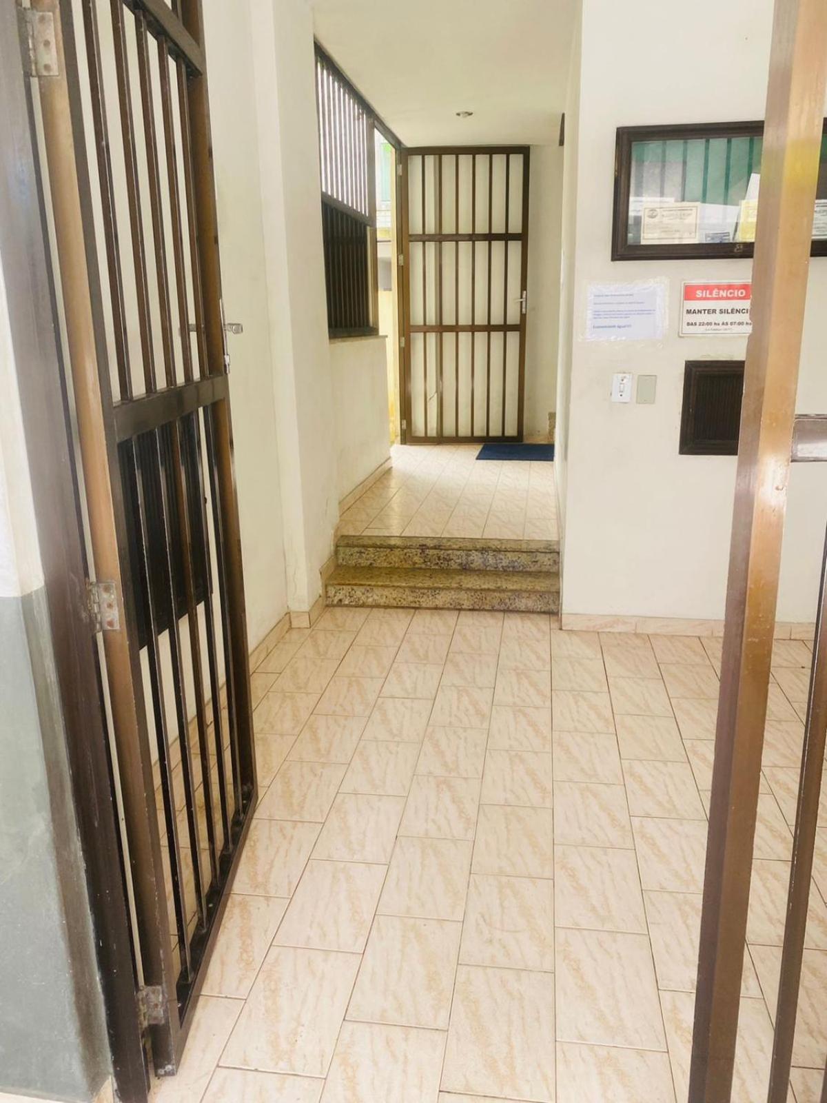 Two-Bedroom Apartment - Photo 12