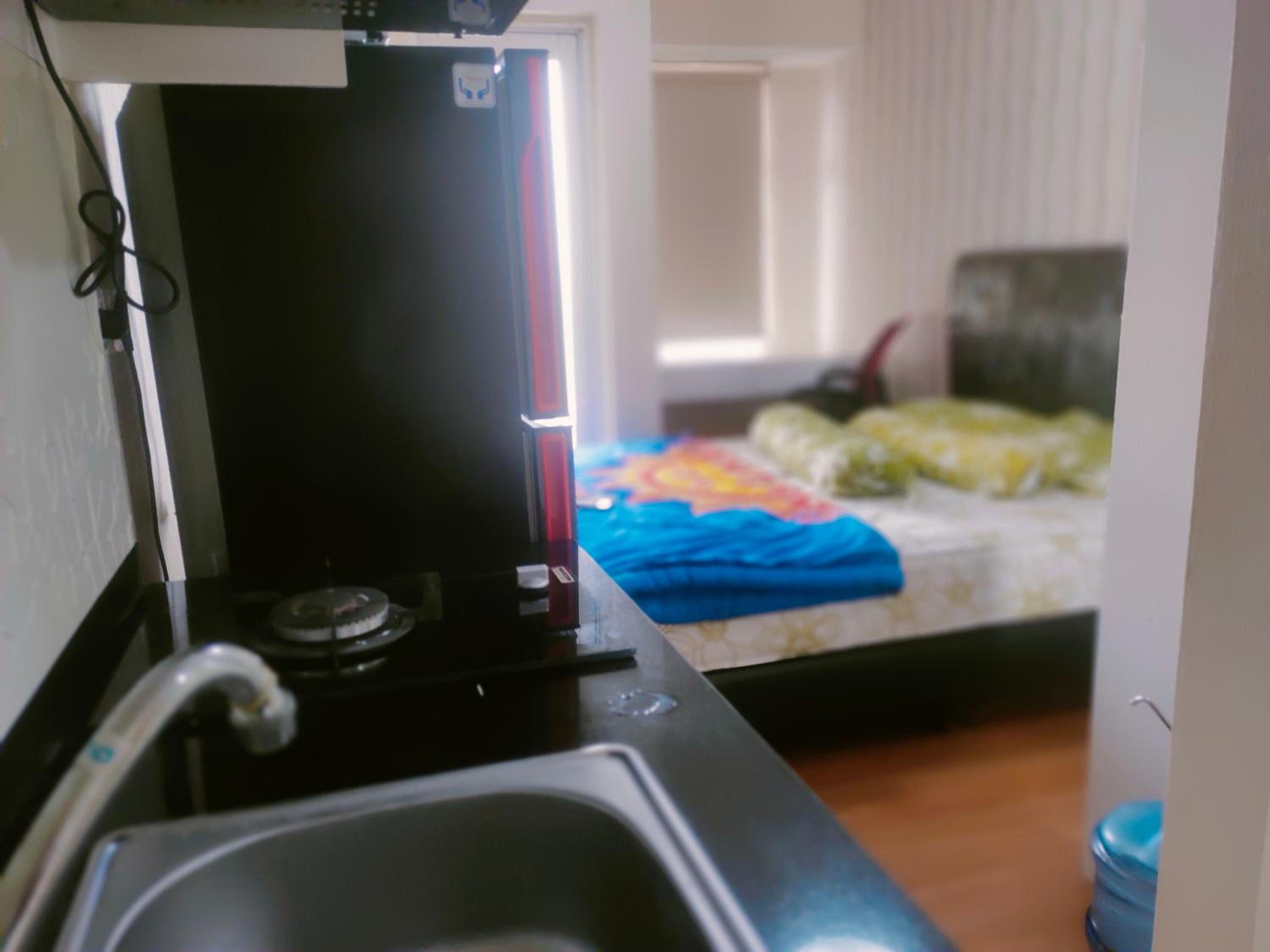 One-Bedroom Apartment - Photo 2