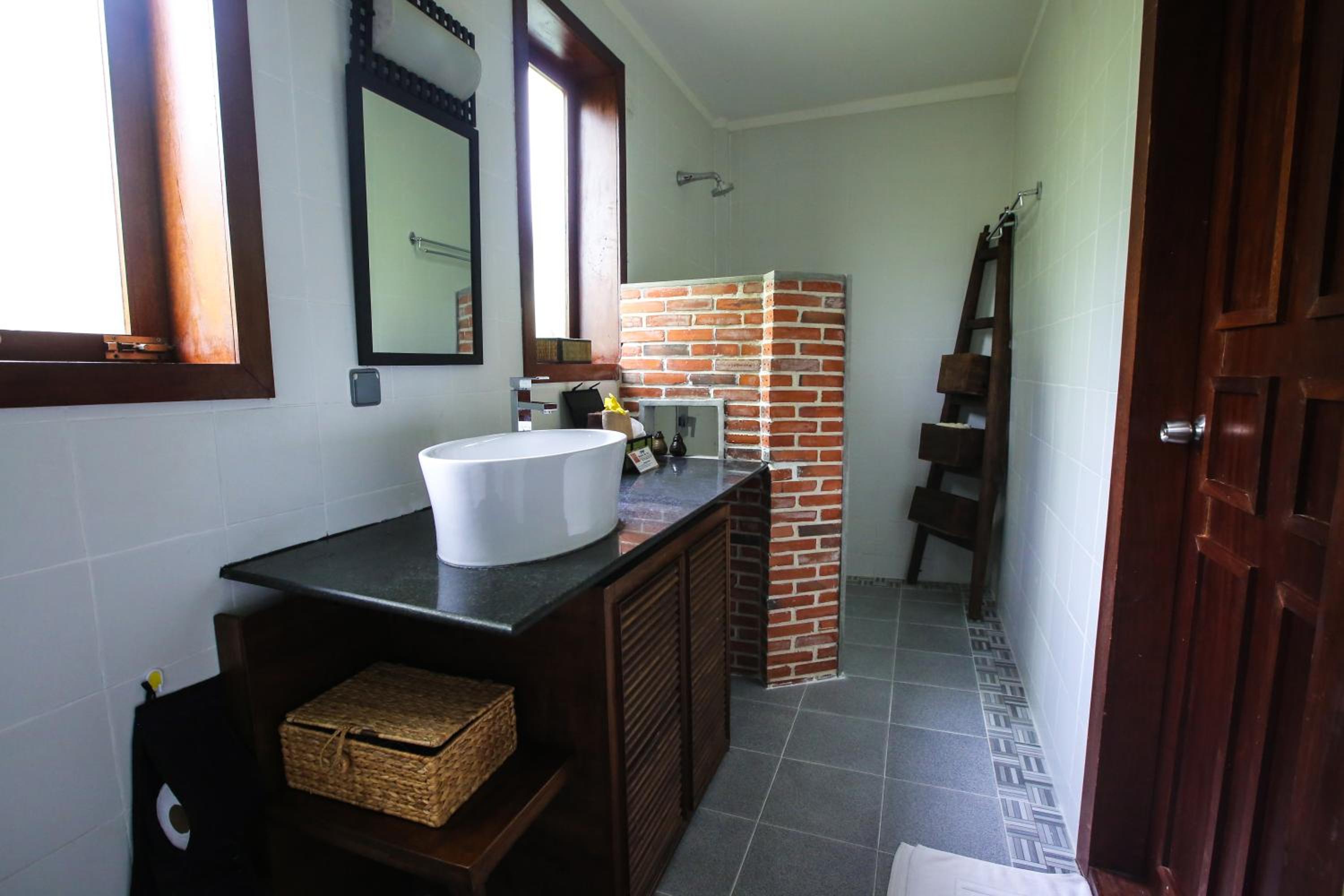 Lotus Double - Extra bed available photo 2
