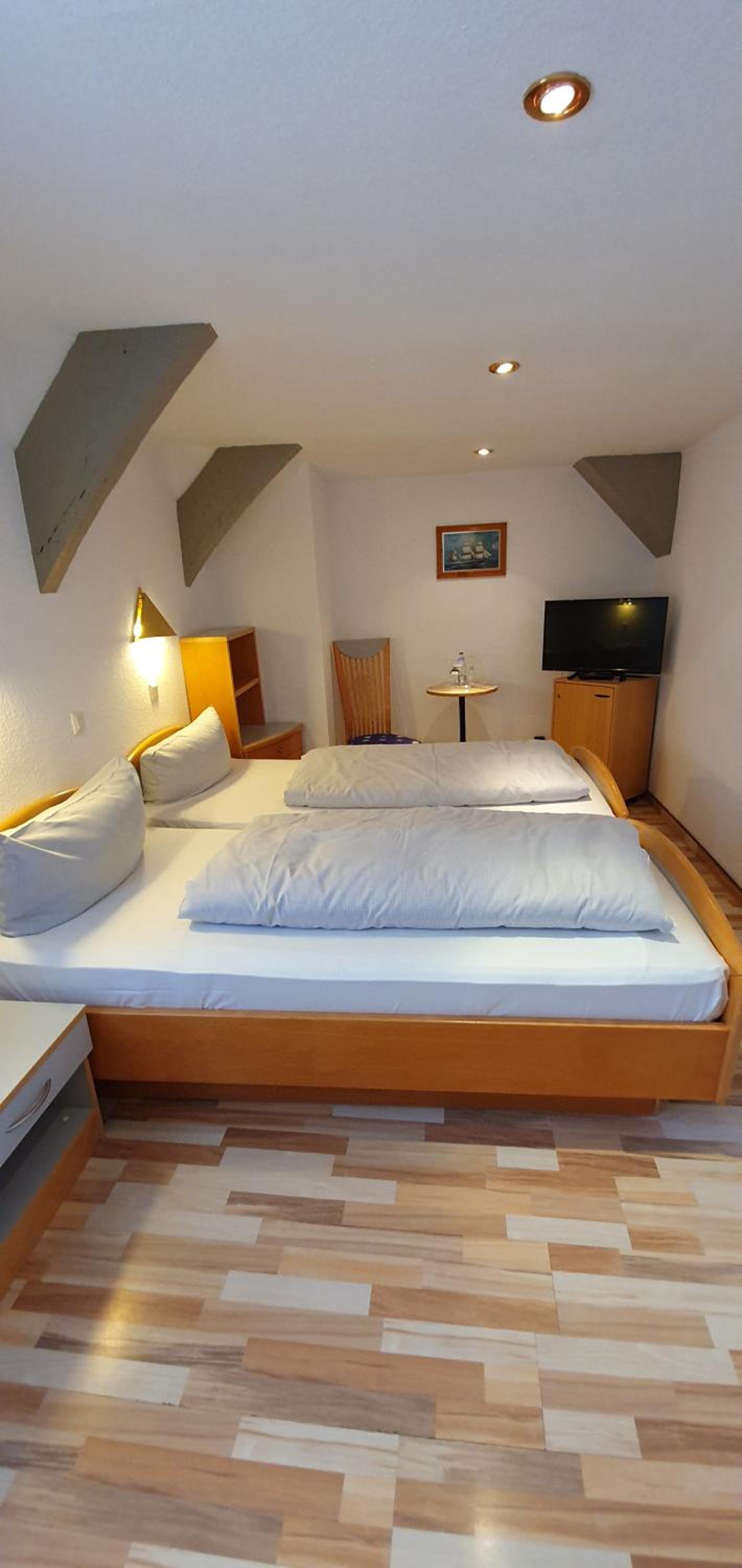 Double Room - Photo 1