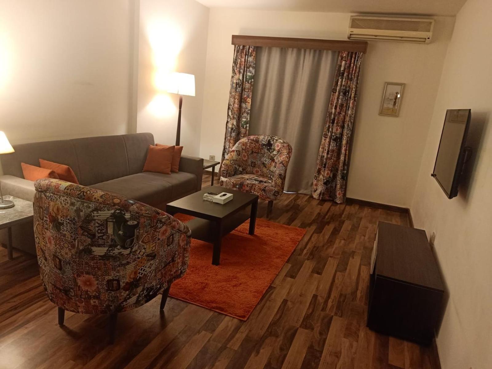 Executive Suite
