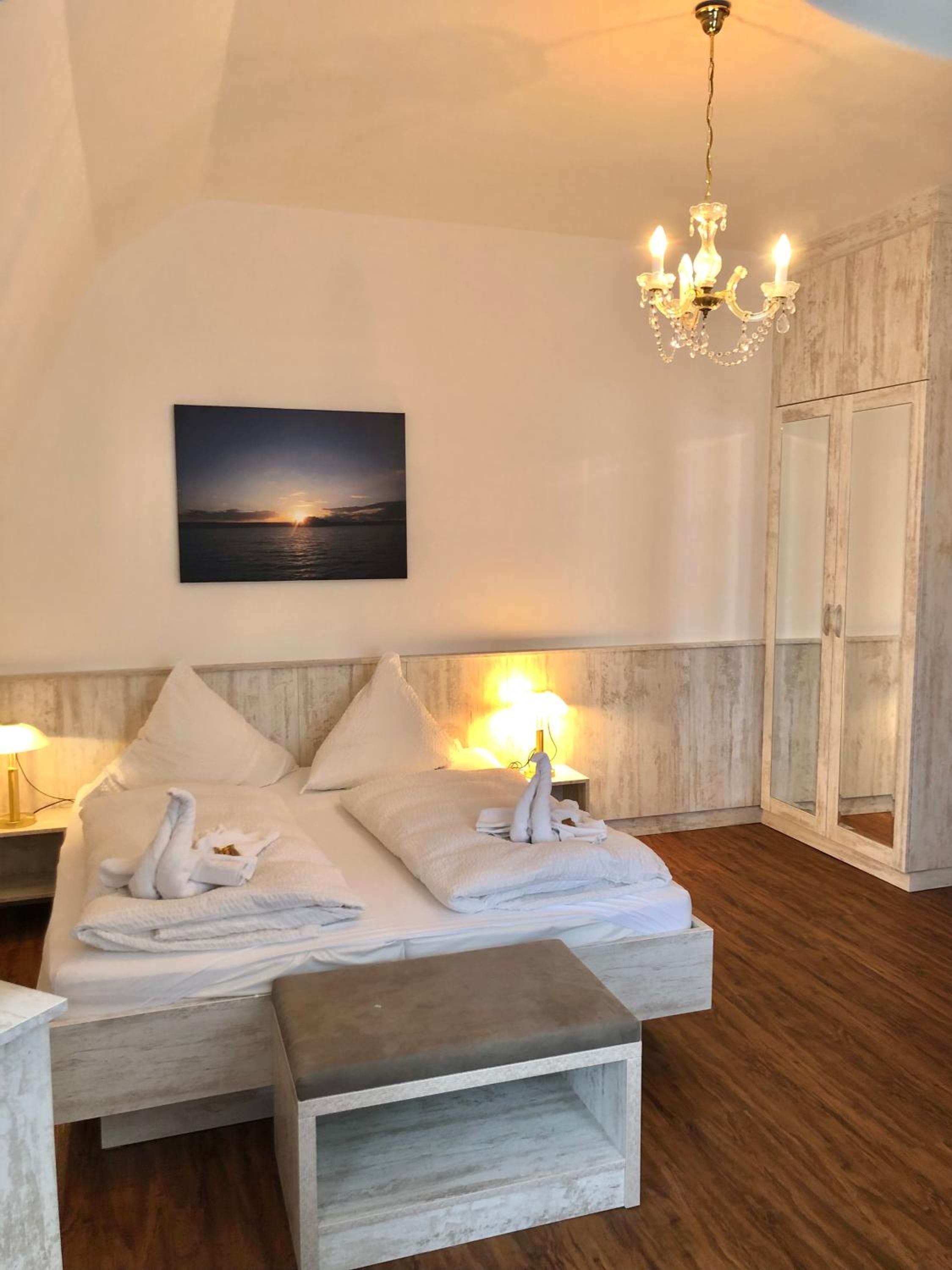 Double Room - Photo 34