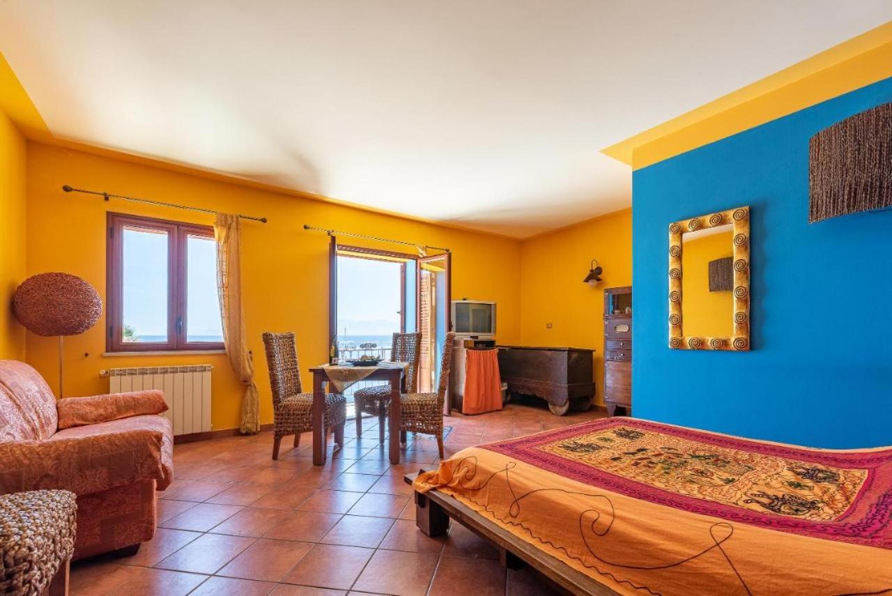 Studio with Sea View photo 2