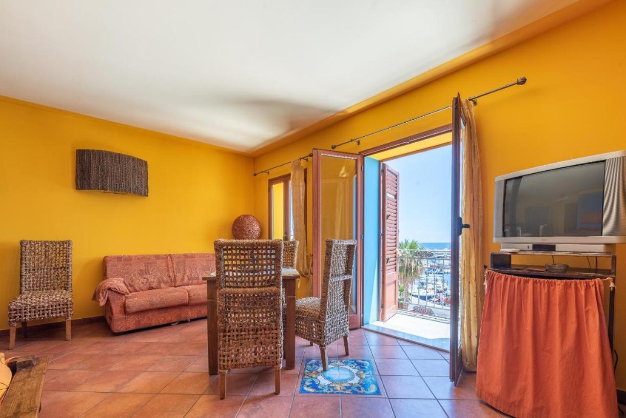Studio with Sea View photo 1