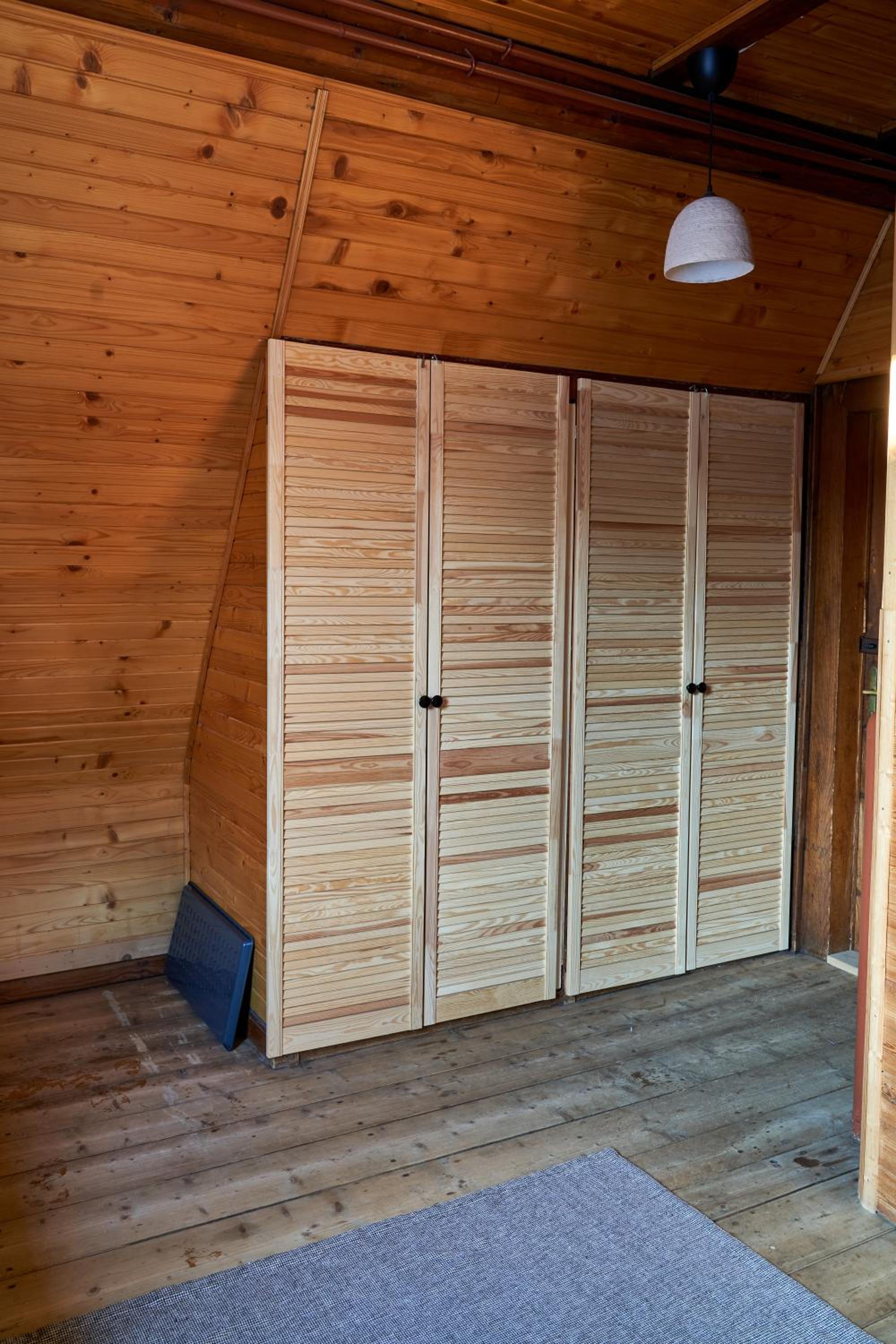 Quadruple Room with Private Bathroom - Photo 4