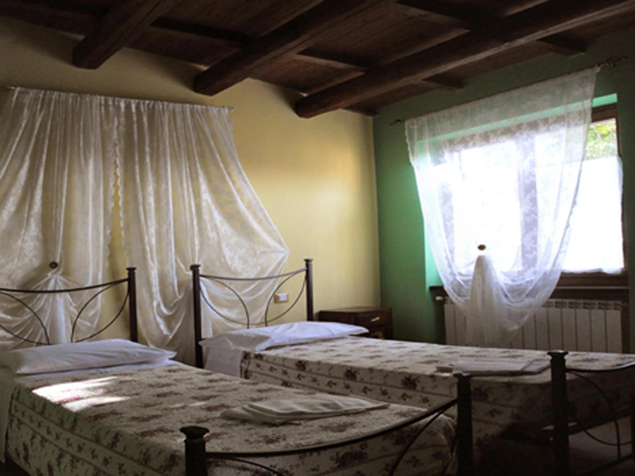 Double Room - Photo 3