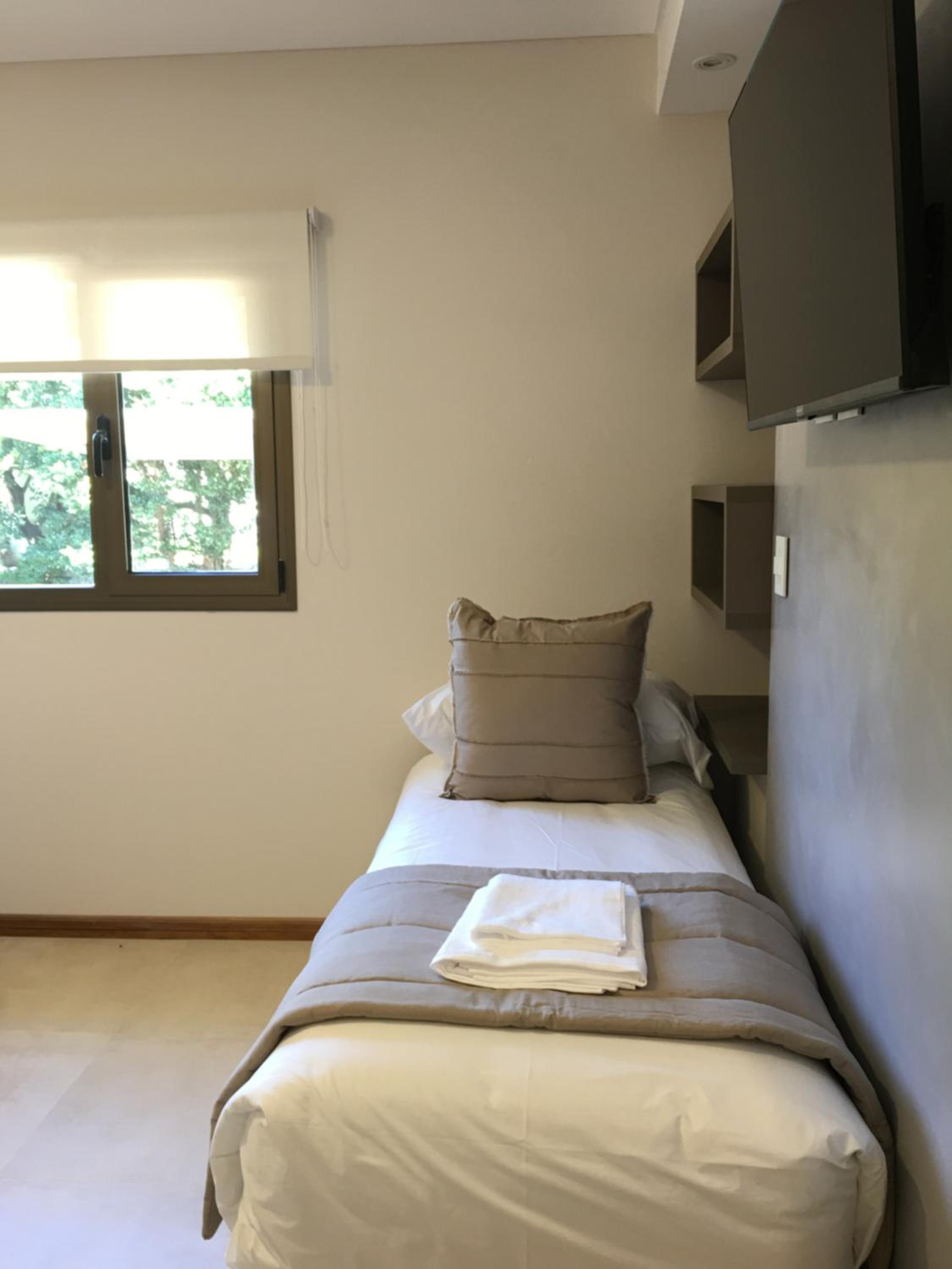 Standard Triple Room photo 2