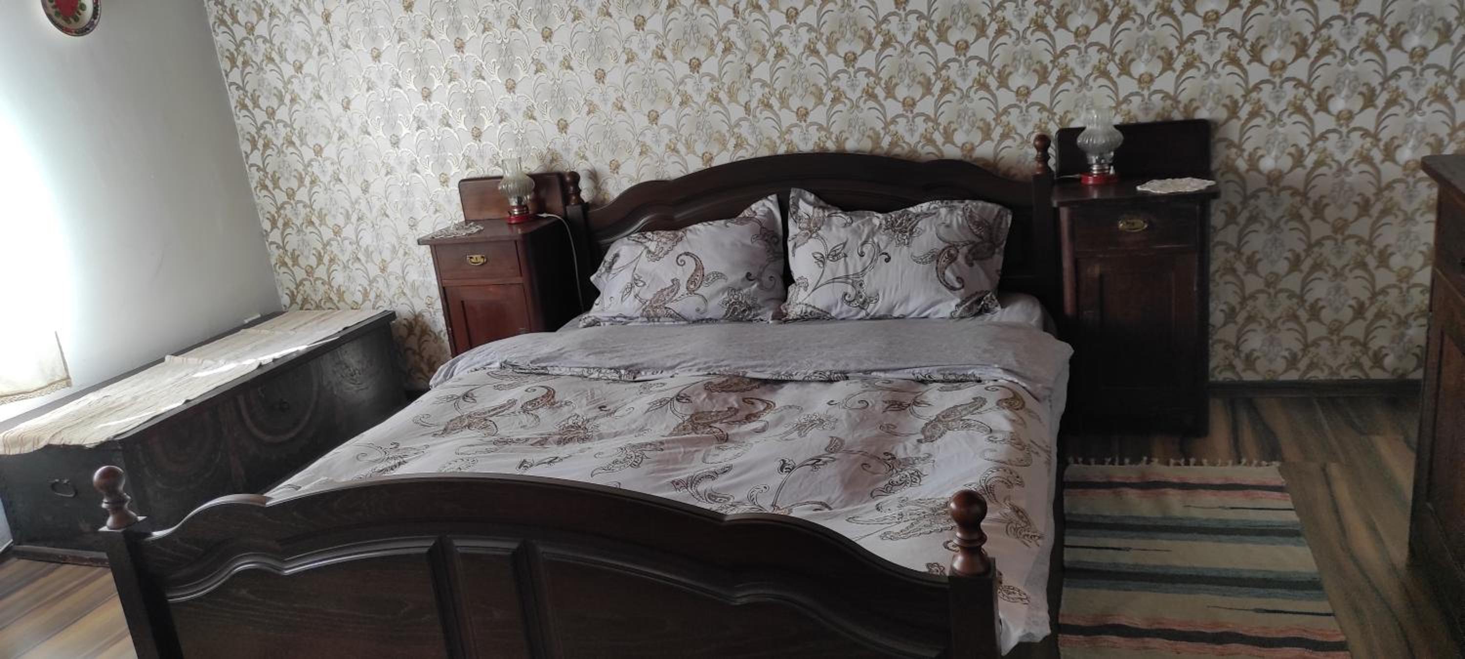One-Bedroom House photo 1