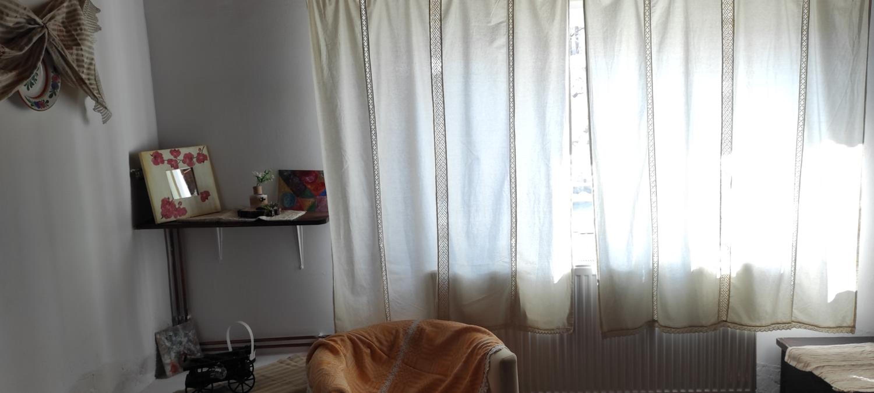 One-Bedroom House photo 2
