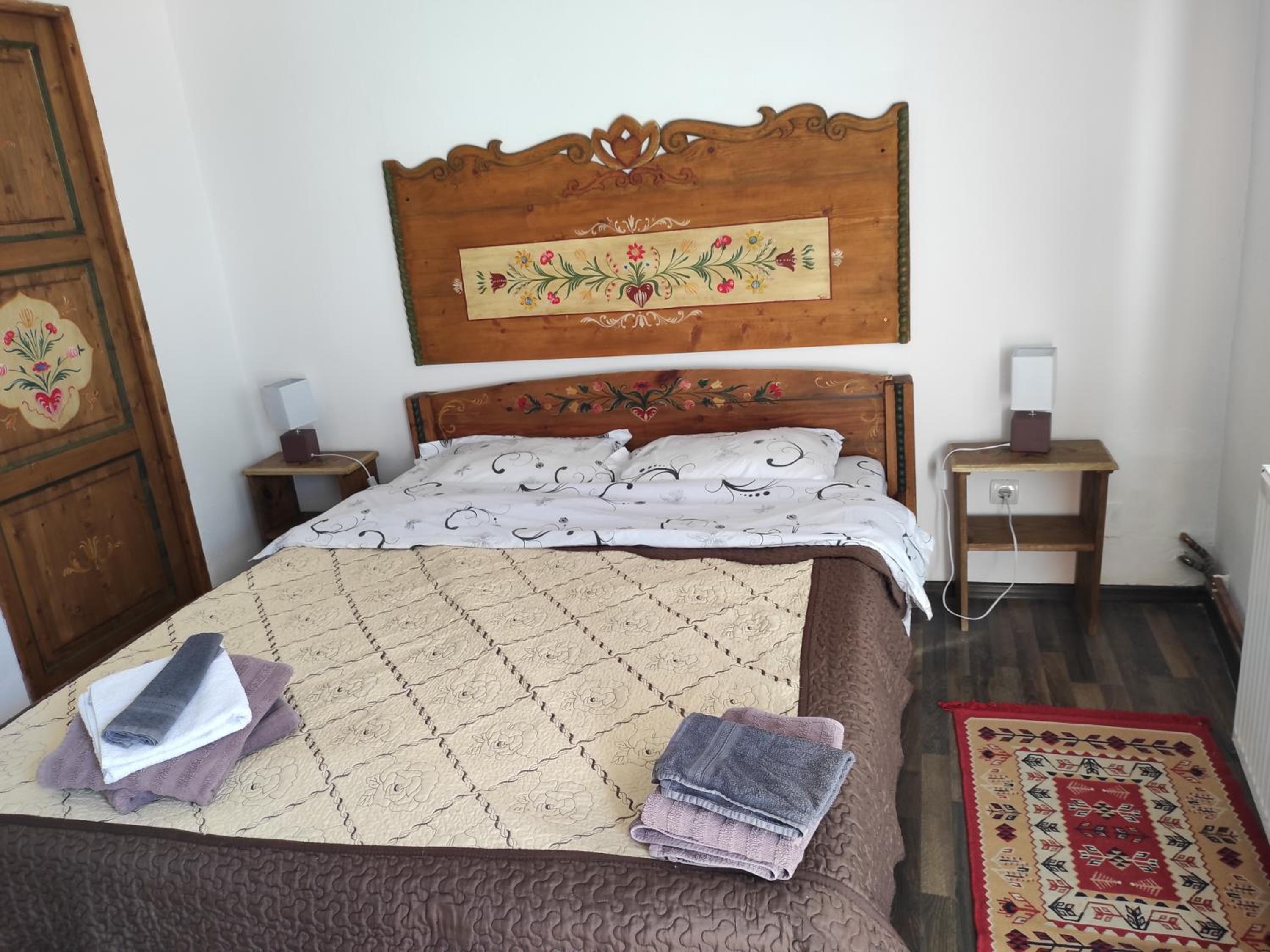 One-Bedroom House photo 1