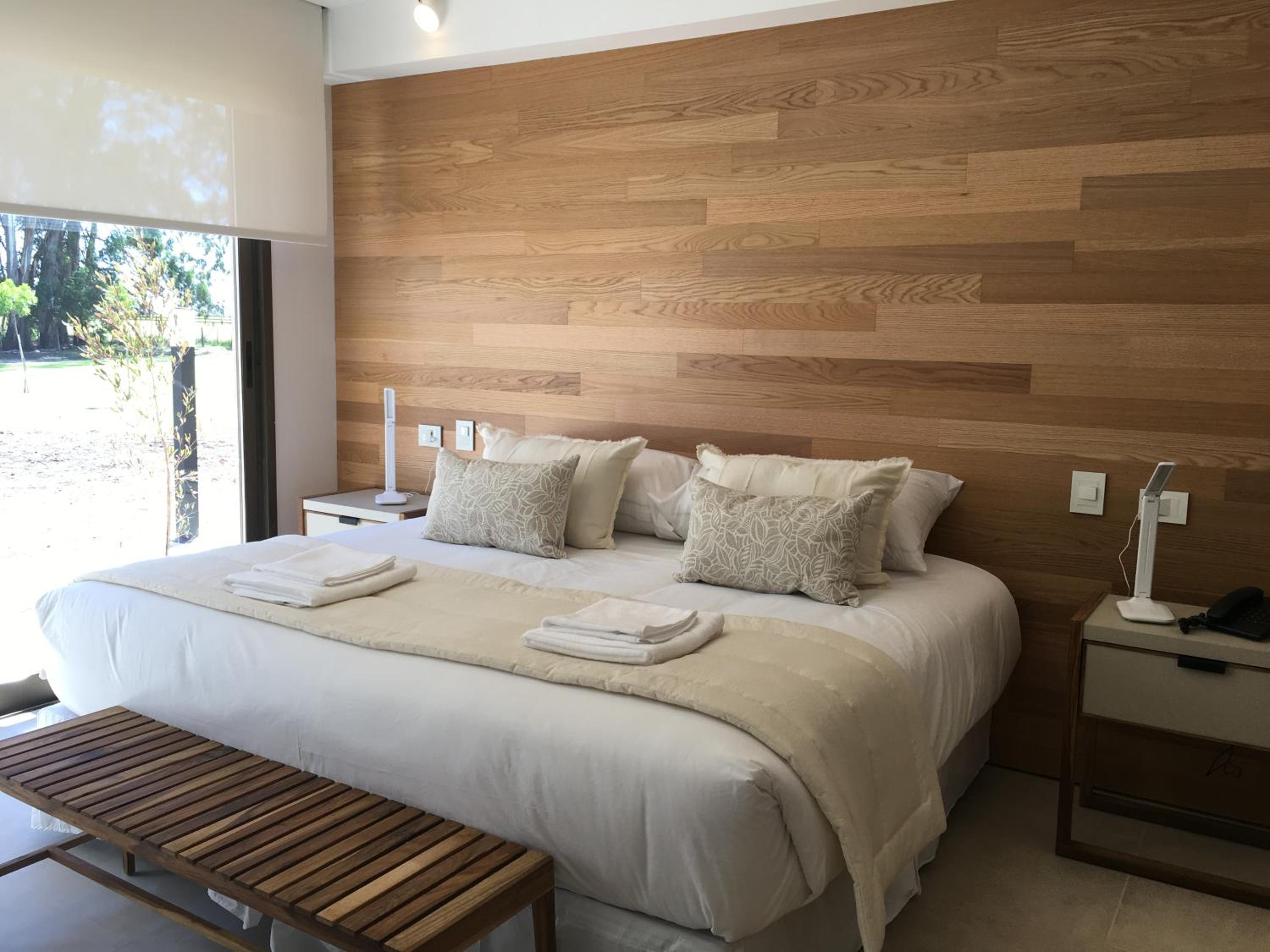 Deluxe Suite with Spa Bath photo 1