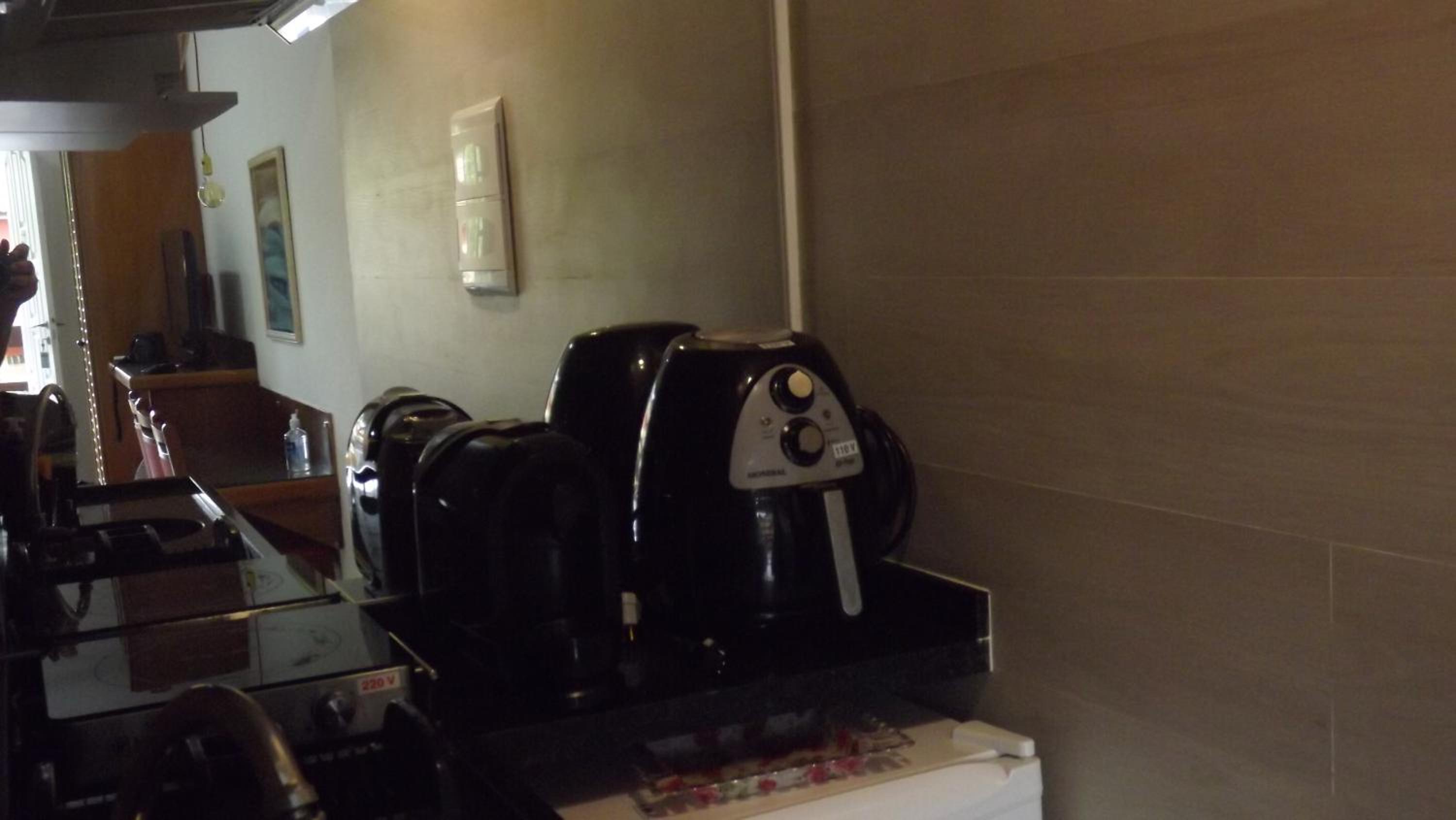 Studio Apartment - Photo 16